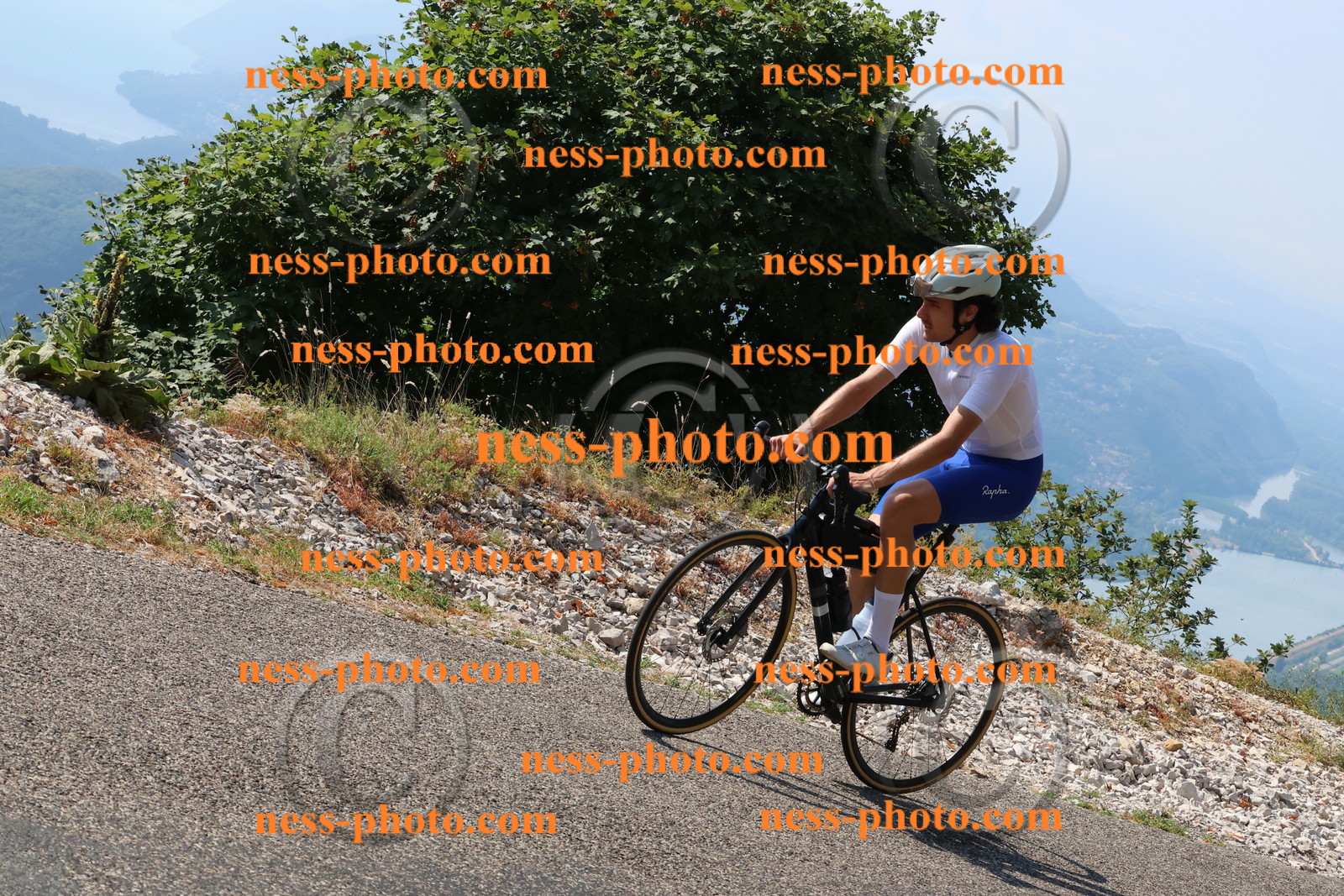 Col du Grand Colombier (308).JPG