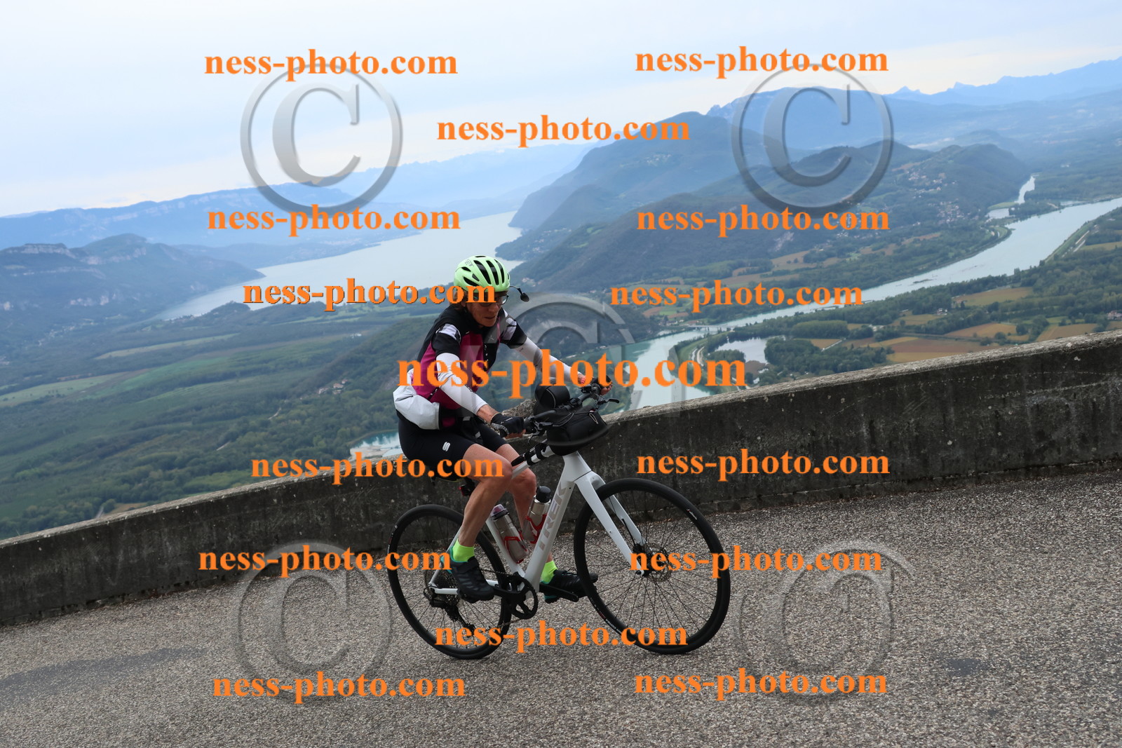 Col du Grand Colombier (1612).JPG