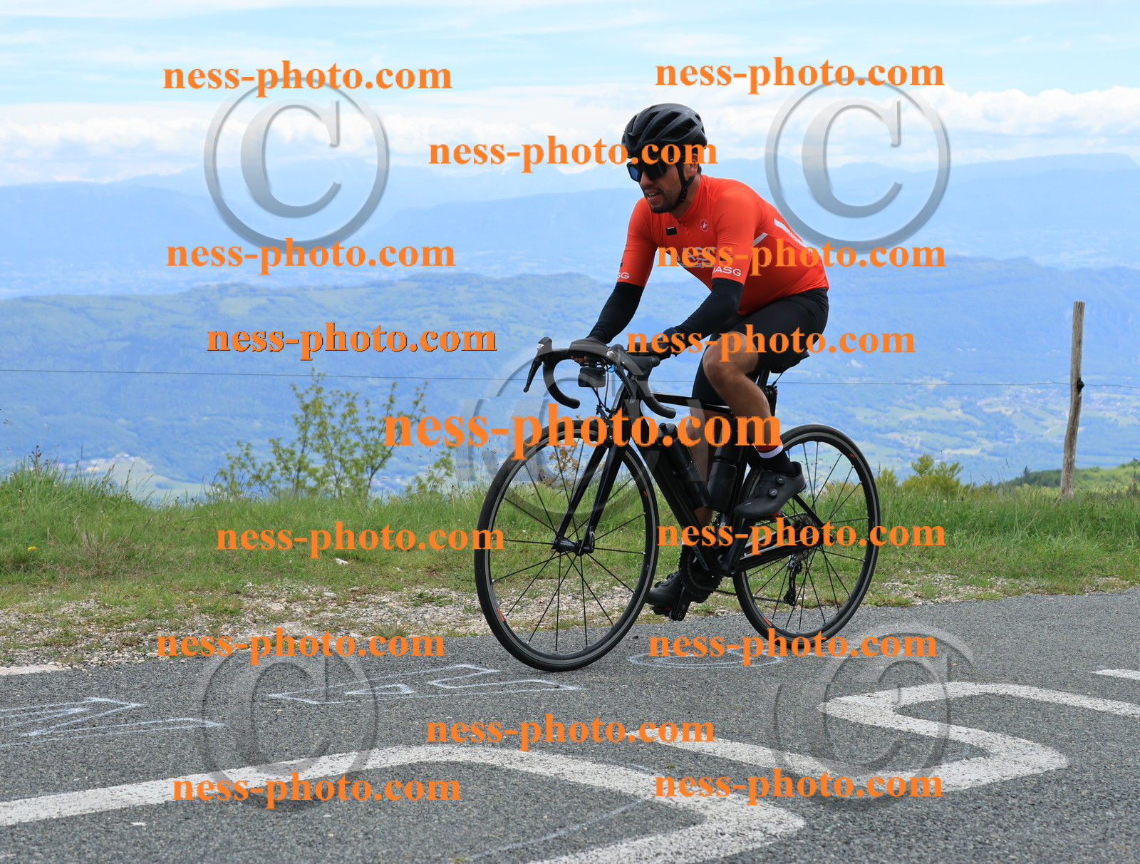 Col du Grand Colombier (534).JPG