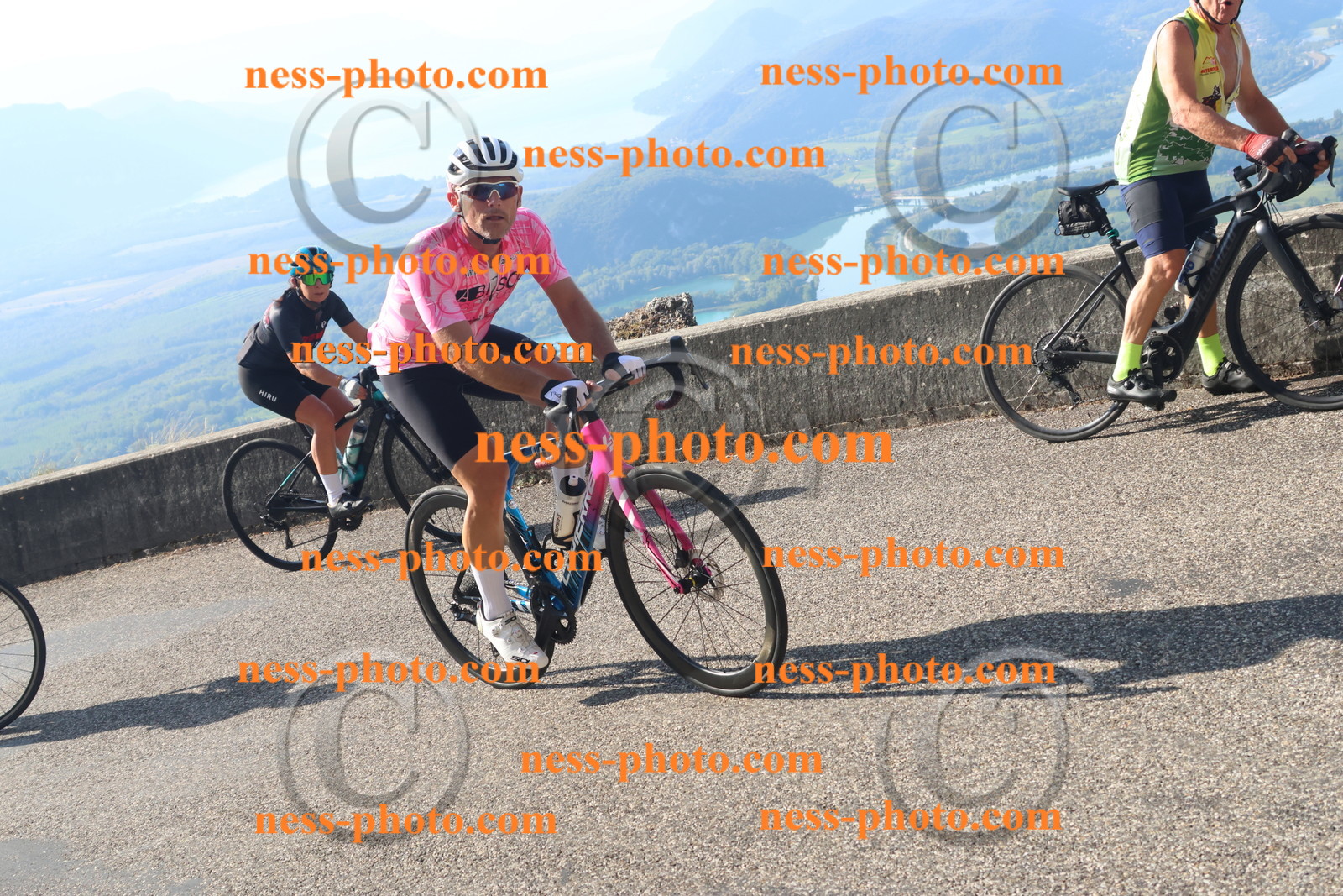 Col du Grand Colombier (1607).JPG