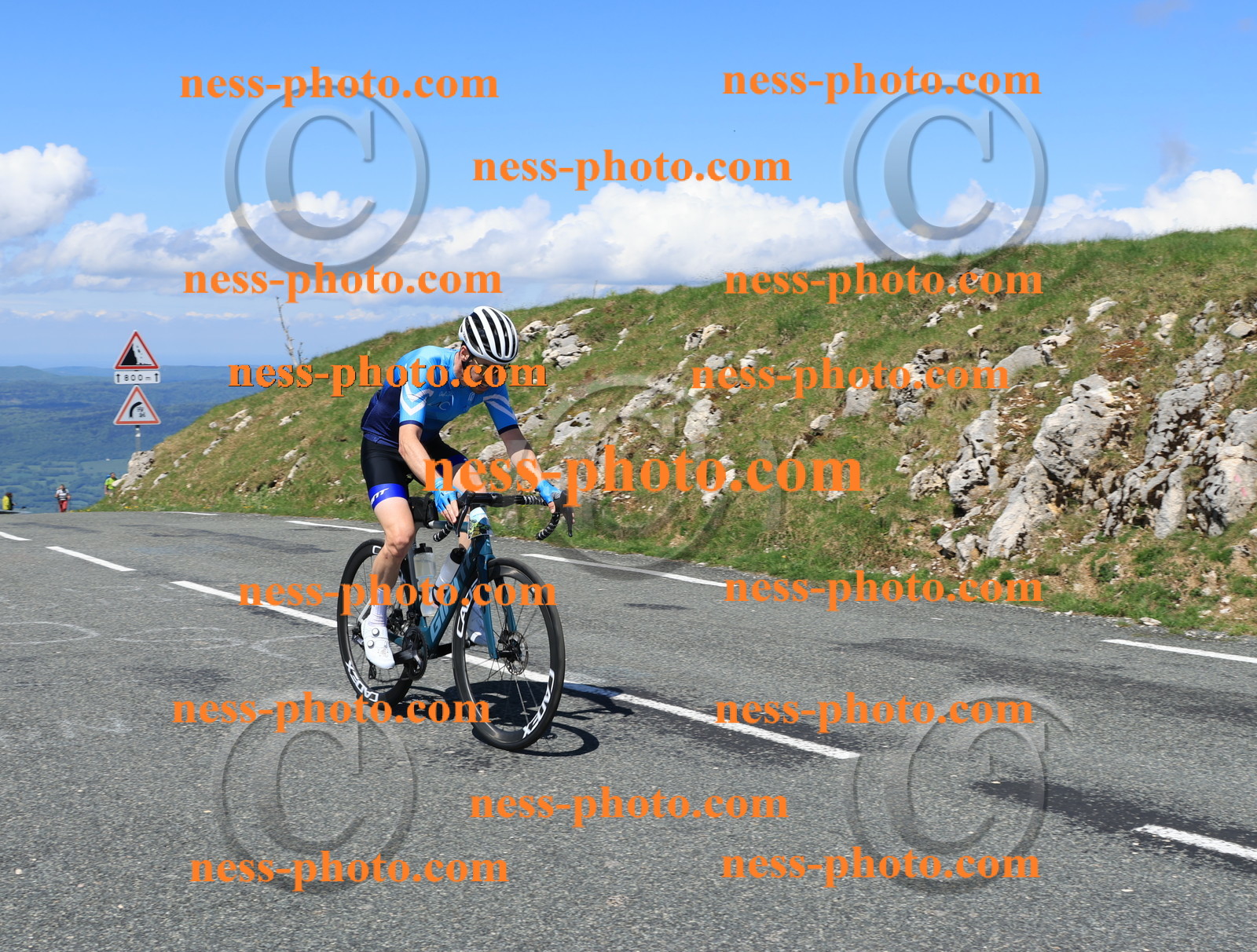 Col du Grand Colombier (1594).JPG