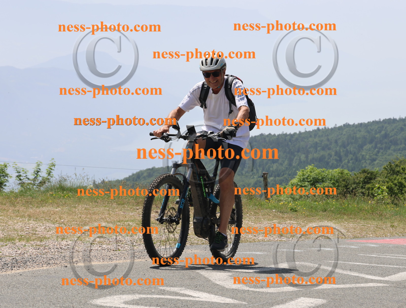 Col du grand Colombier (2209).JPG