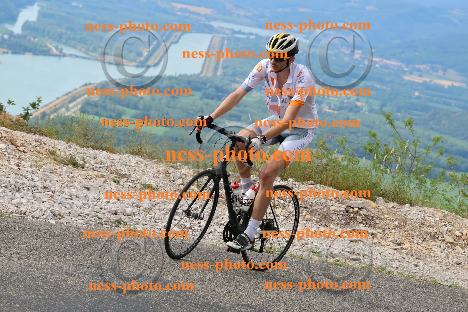 Col du Grand Colombier  (321).JPG