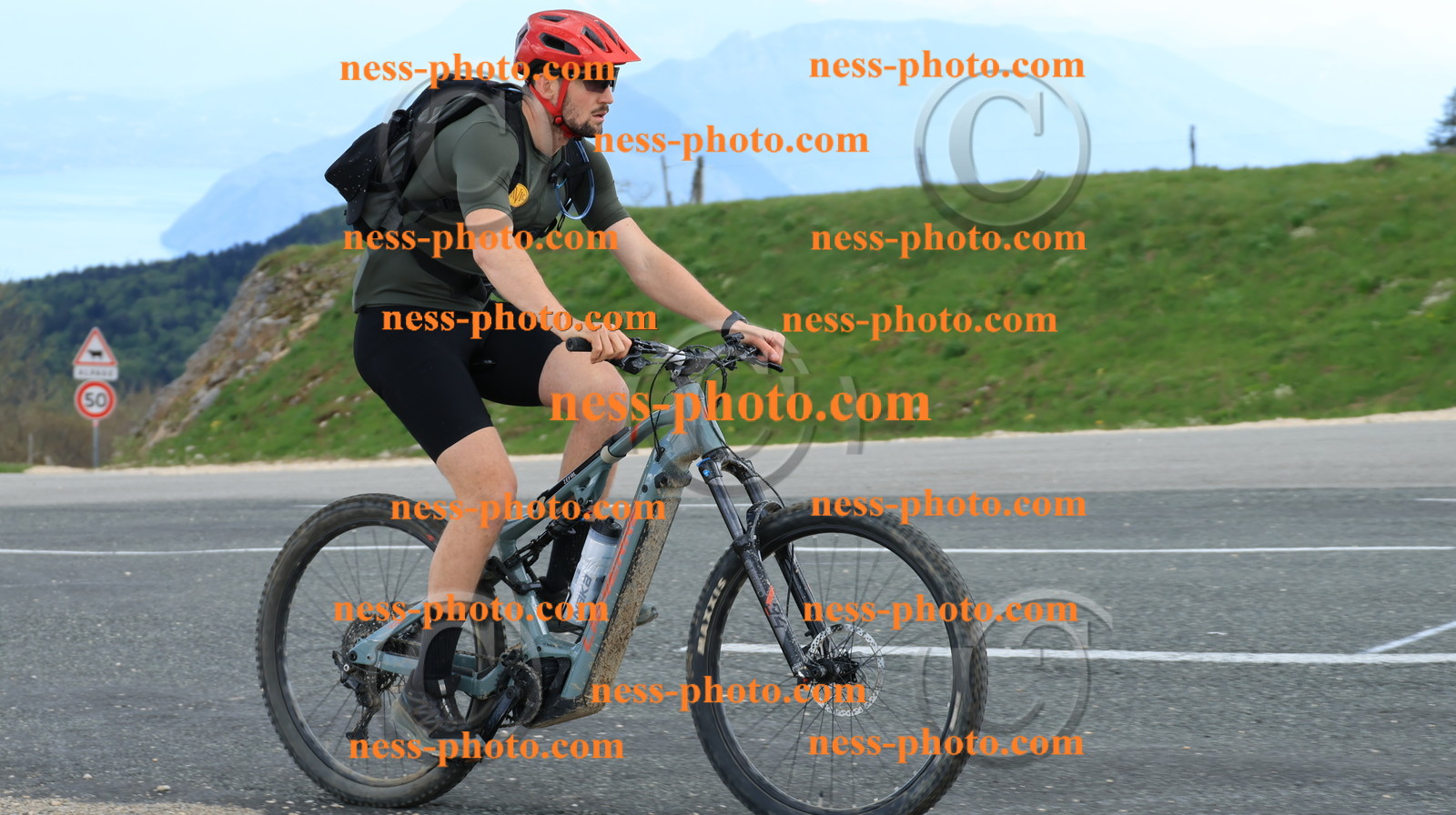 Col du grand Colombier (780).JPG