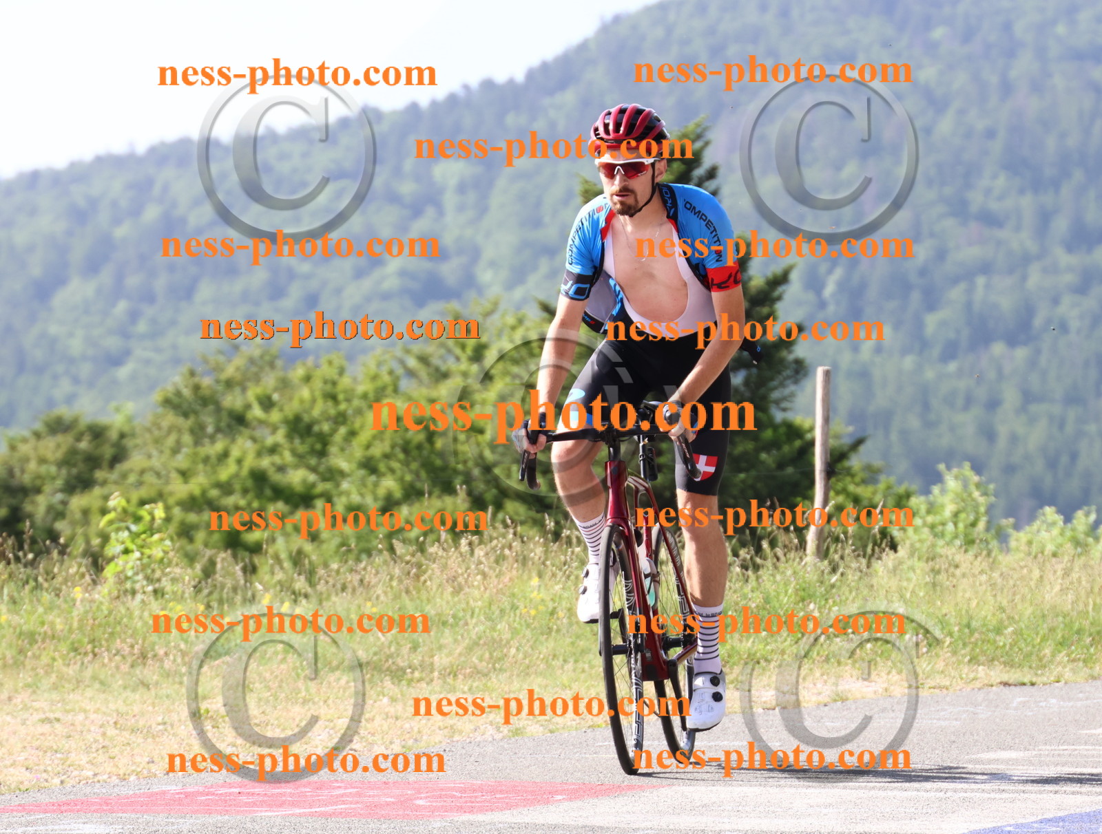 Col du grand Colombier (157).JPG