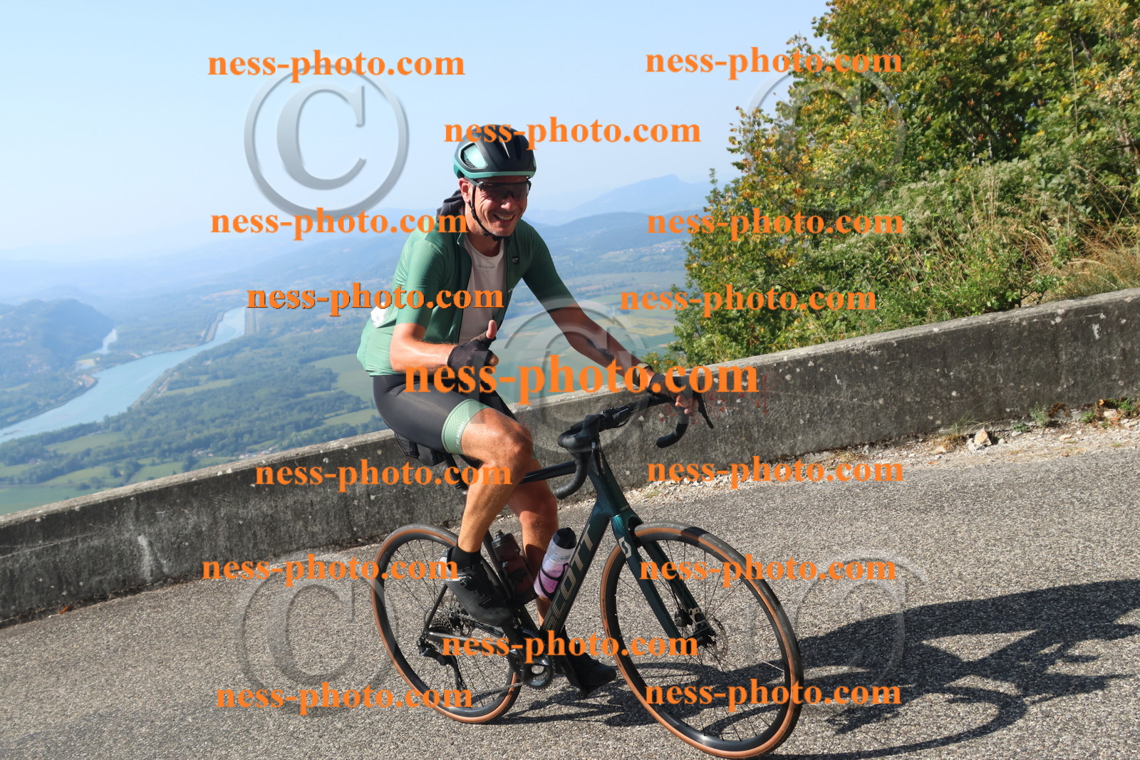 Col du Grand Colombier (2578).JPG