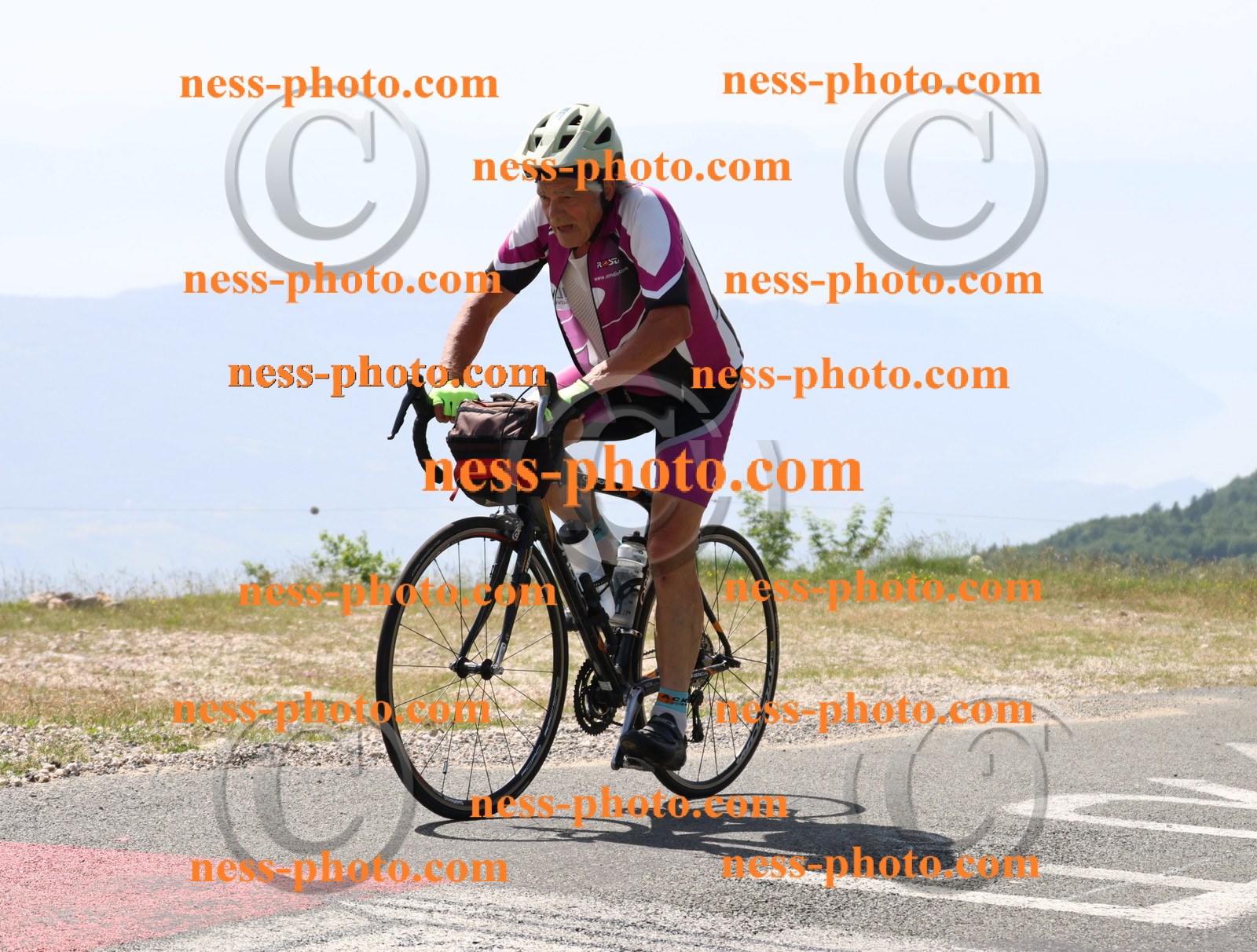 Col du grand Colombier (1402).JPG