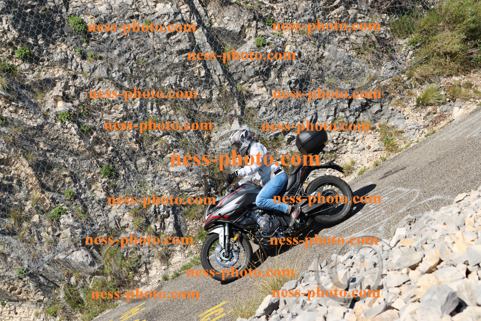 Col du Grand Colombier (333).JPG