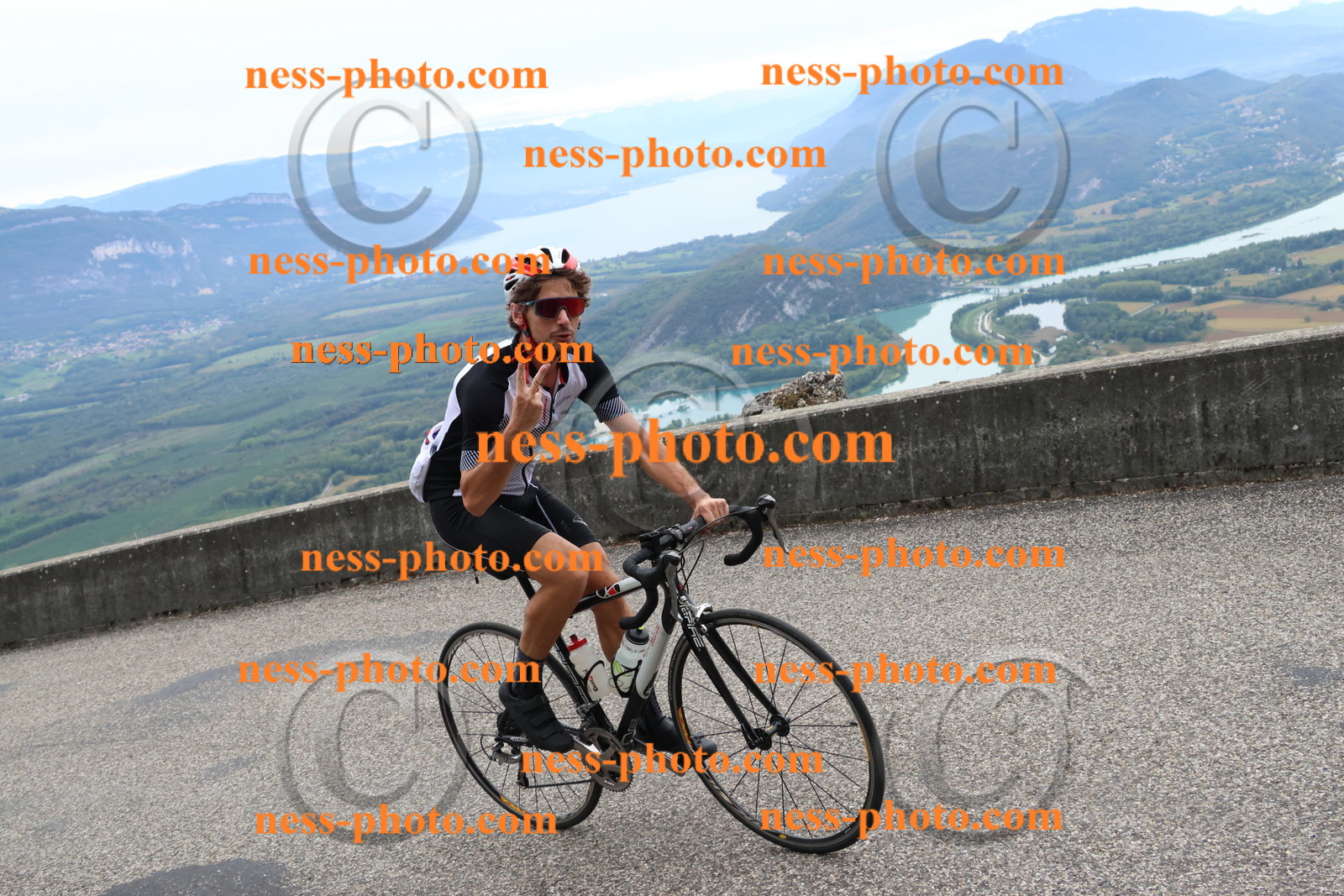 Col du Grand Colombier (2354).JPG