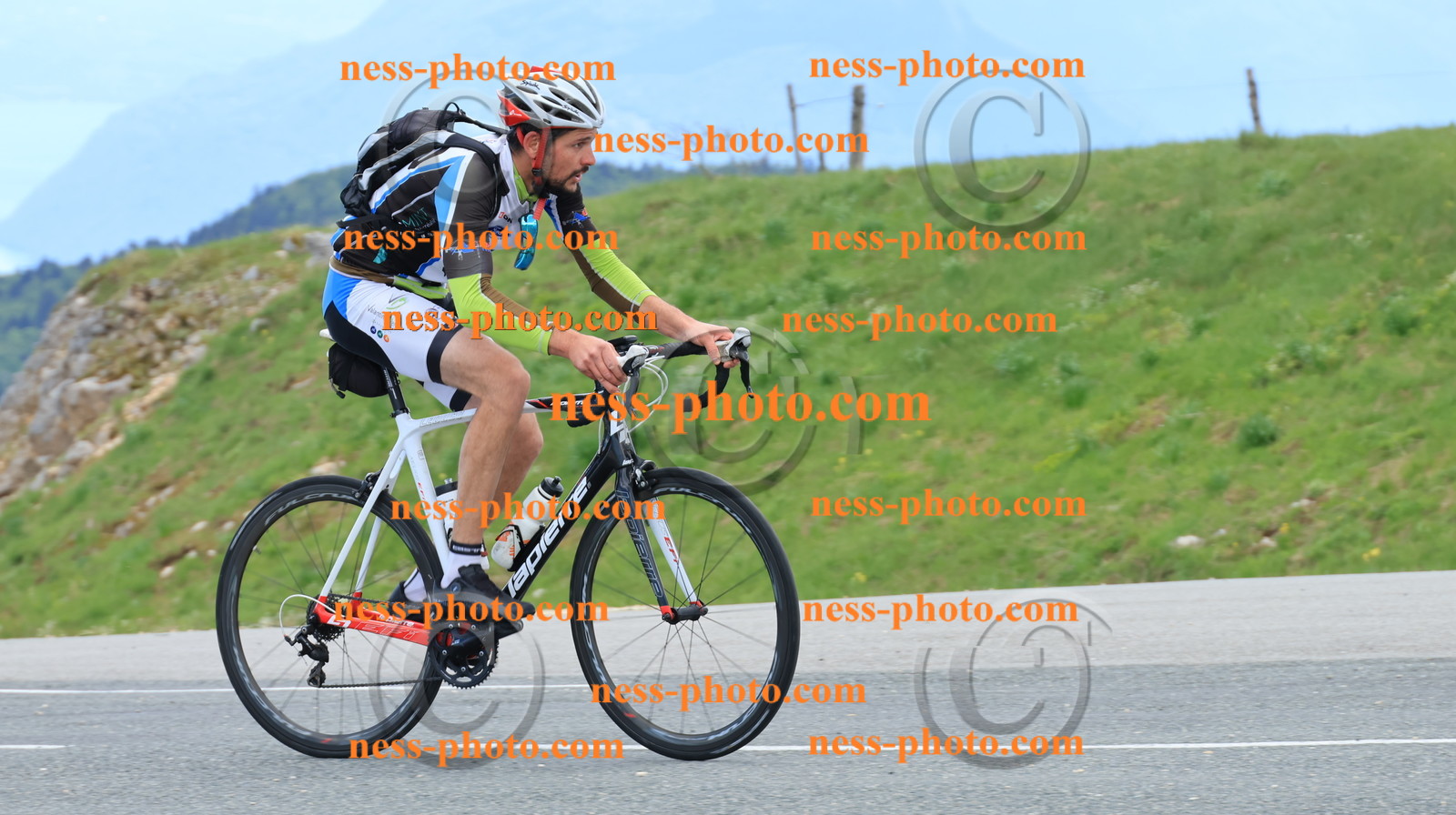 Col du grand Colombier (420).JPG