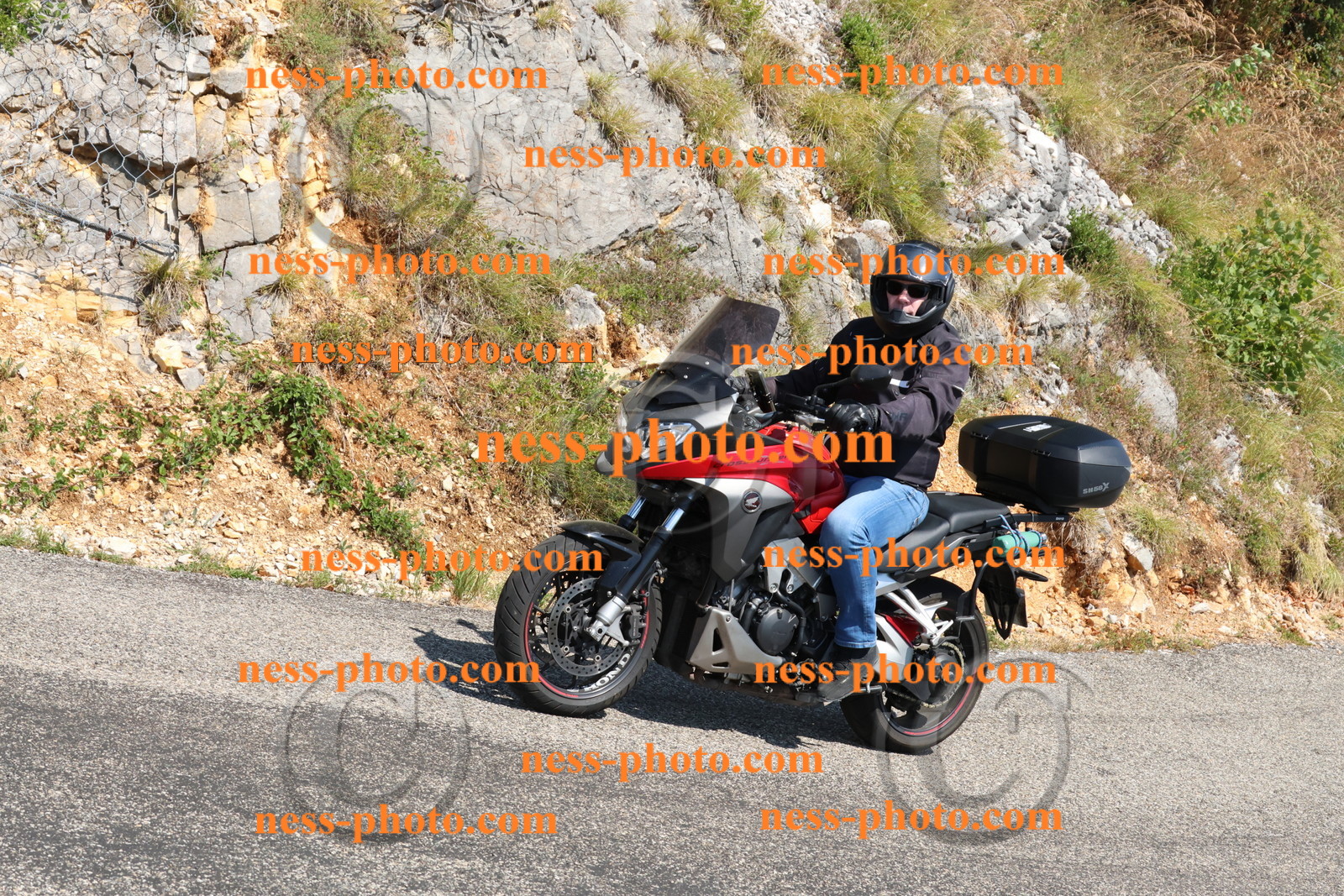 Col du Grand Colombier (115).JPG