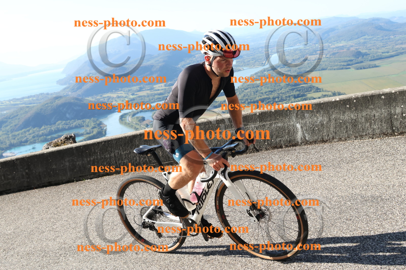 Col du Grand Colombier (131).JPG