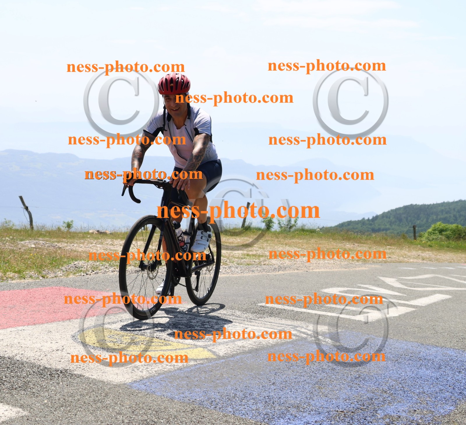 Col du grand Colombier (2456).JPG