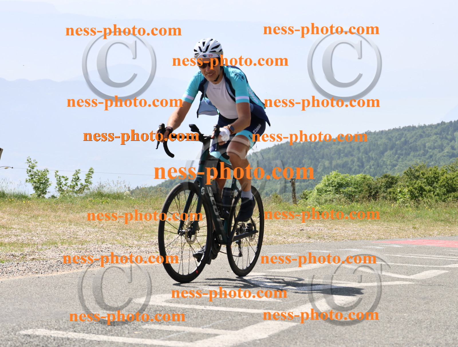 Col du grand Colombier (1295).JPG