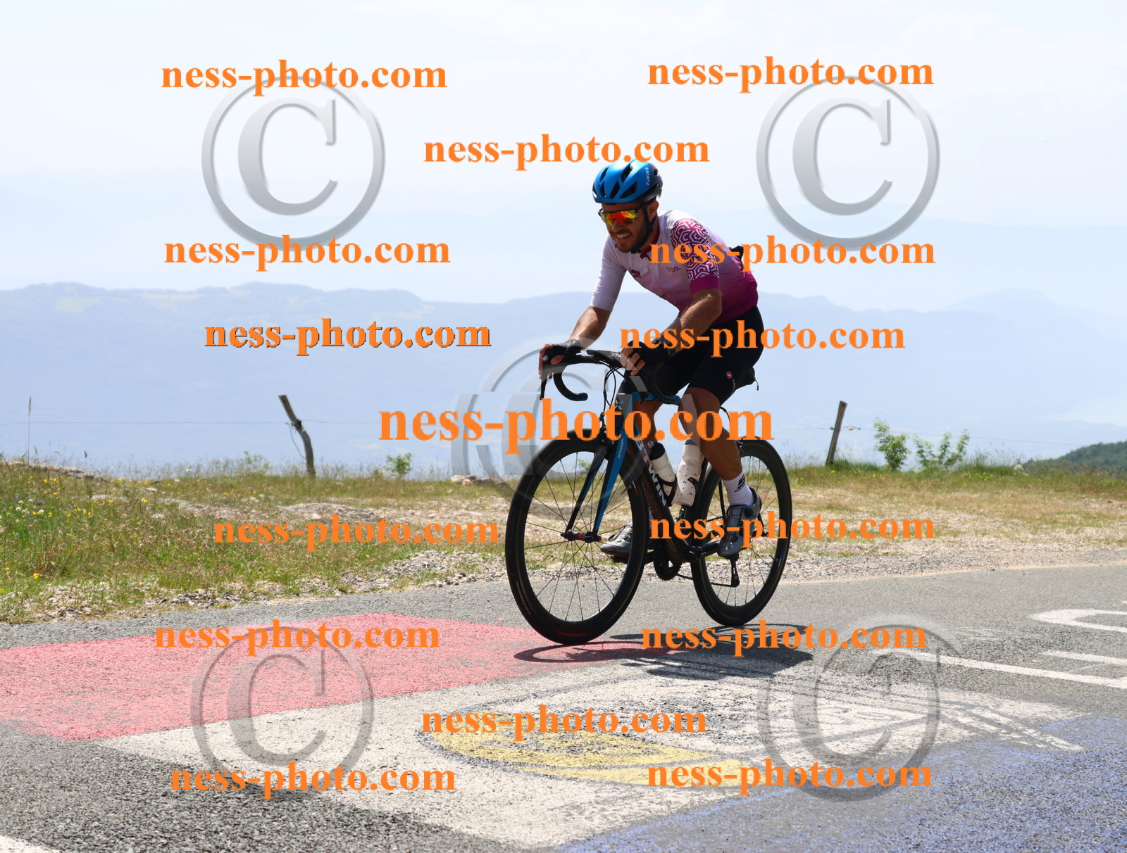 Col du grand Colombier (2226).JPG