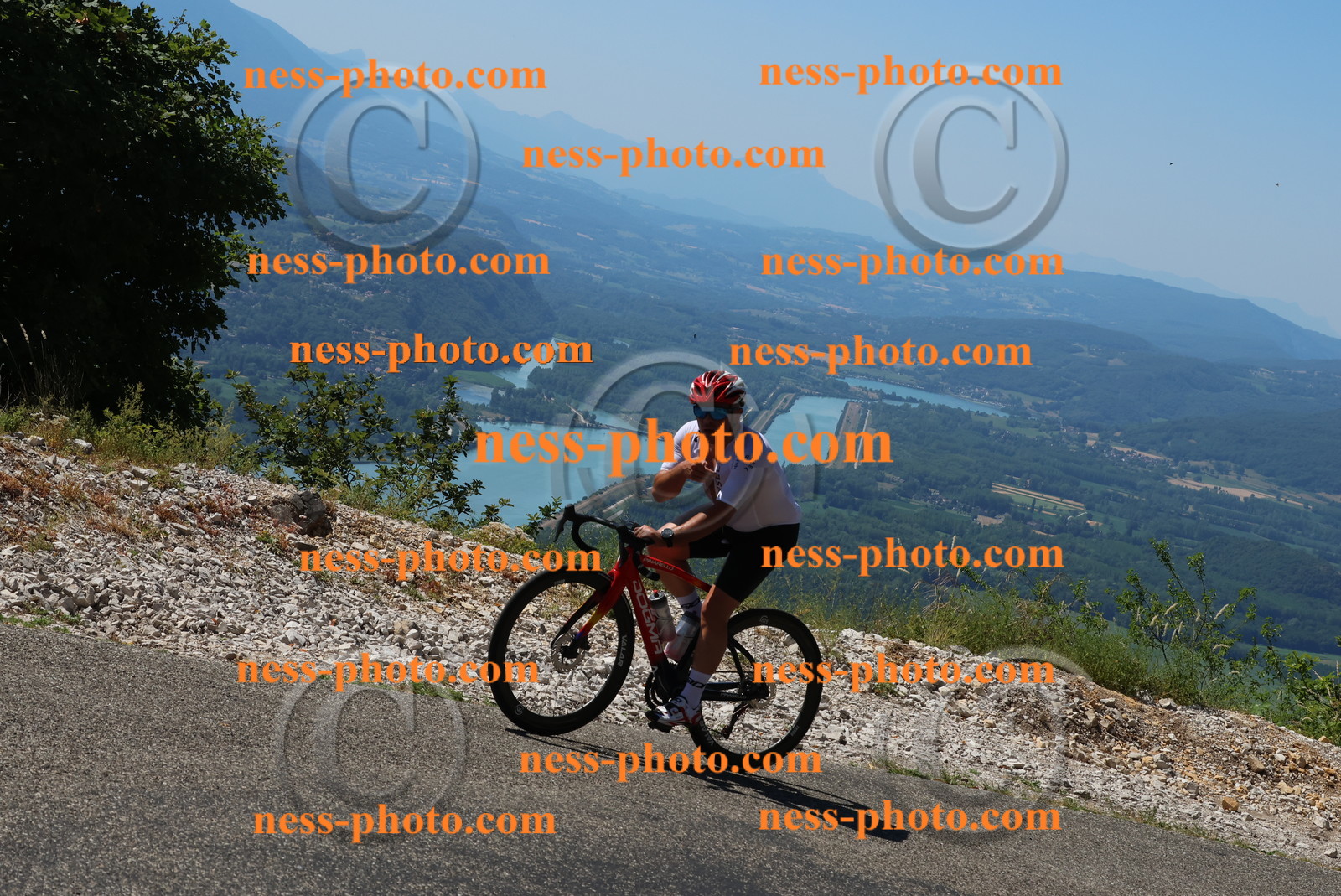 Col du Grand Colombier (487).JPG