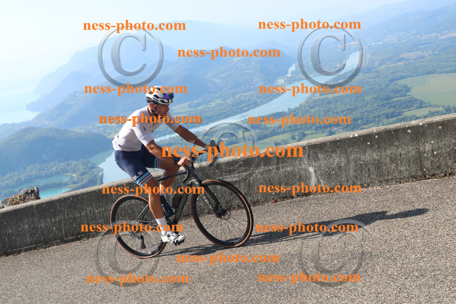 Col du Grand Colombier (2084).JPG