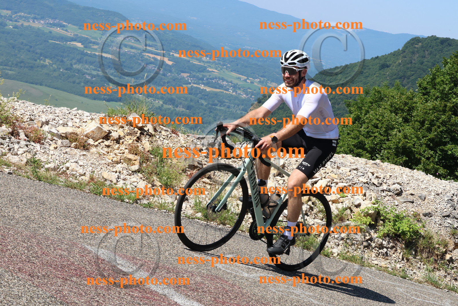 Col du Grand Colombier (306).JPG