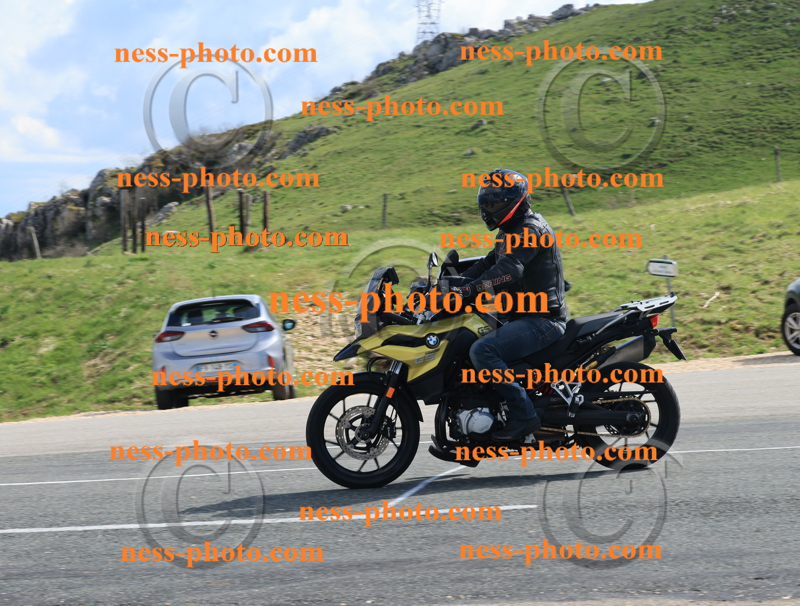 Col du Grand Colombier (219).JPG