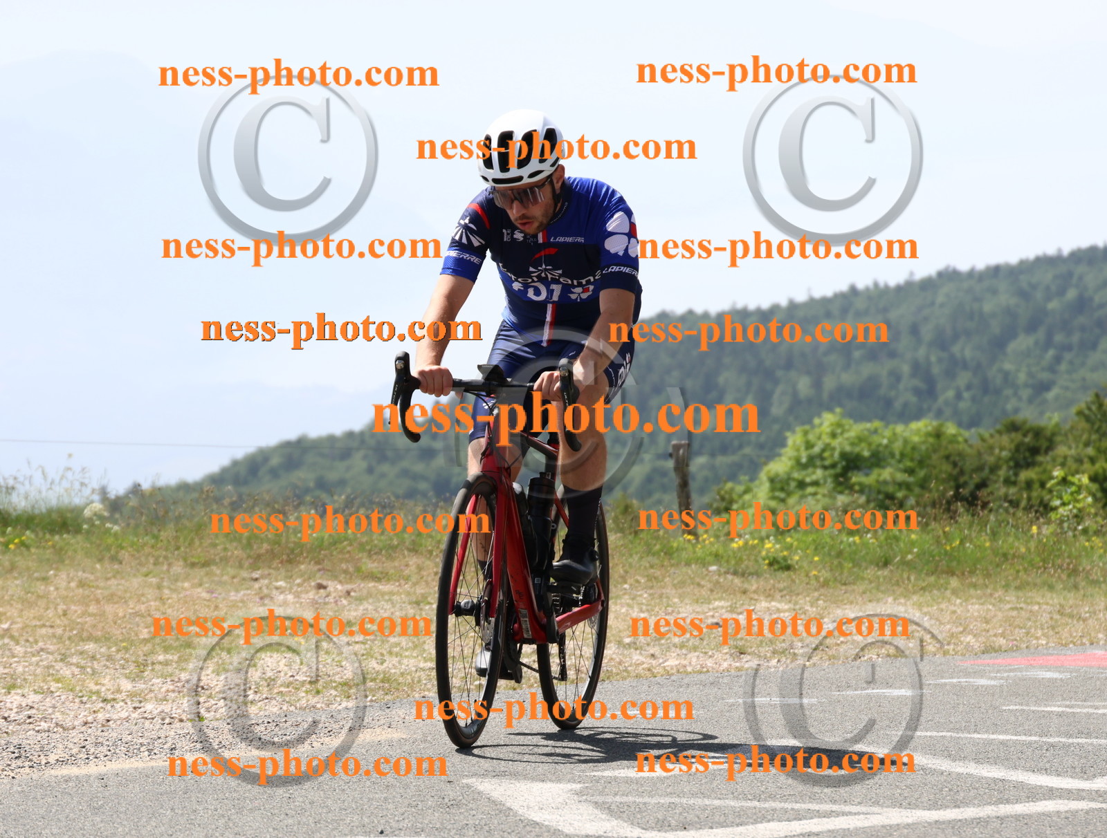 Col du grand Colombier (1555).JPG