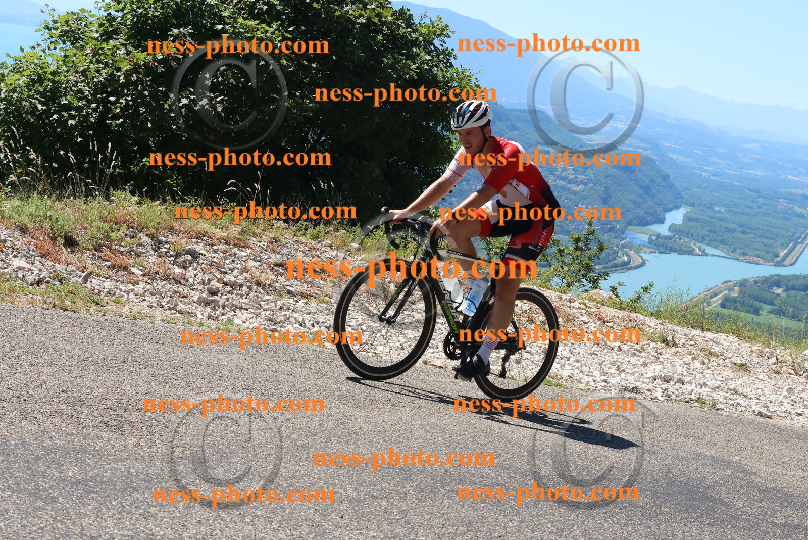 Col du Grand Colombier (520).JPG