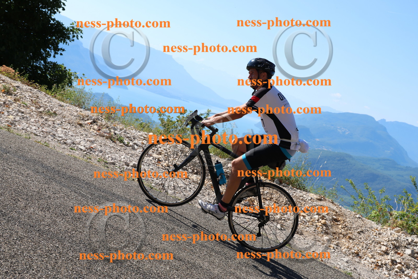 Col du Grand Colombier (1497).JPG