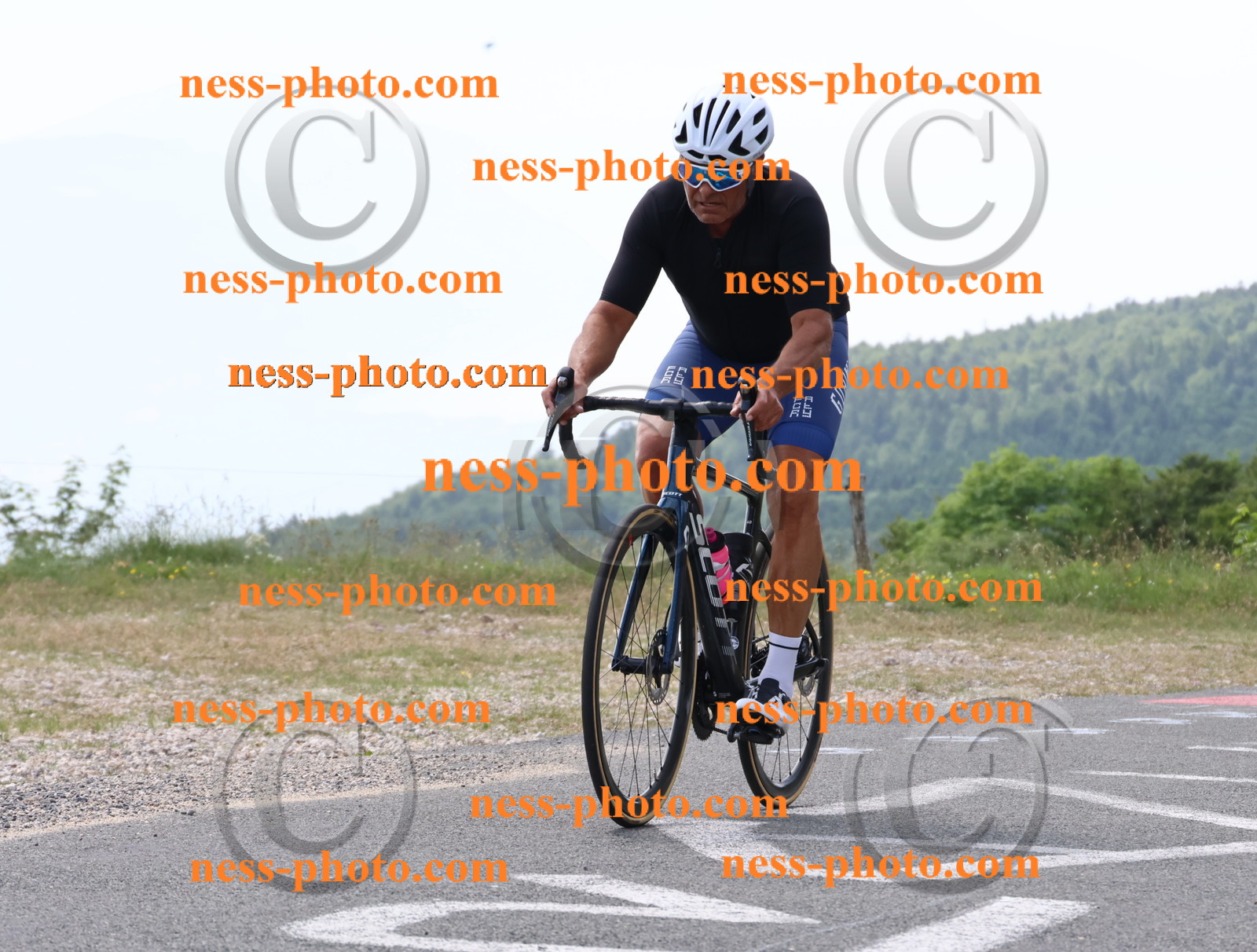 Col du grand Colombier (1807).JPG