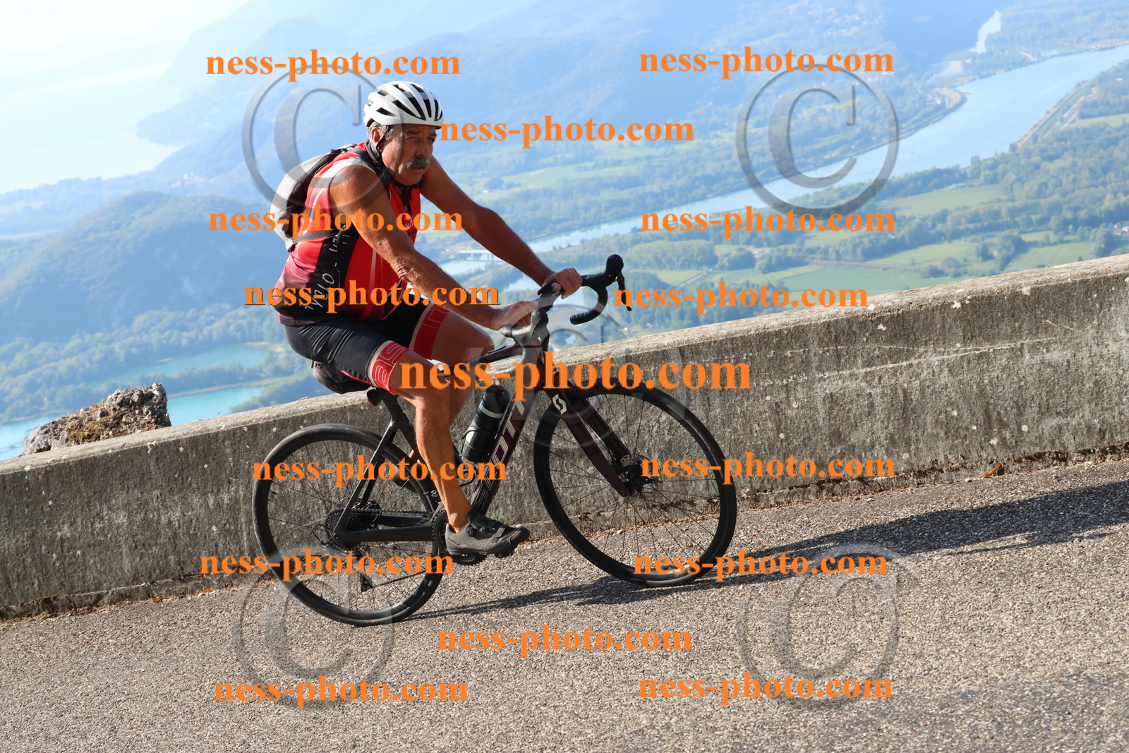 Col du Grand Colombier (1185).JPG