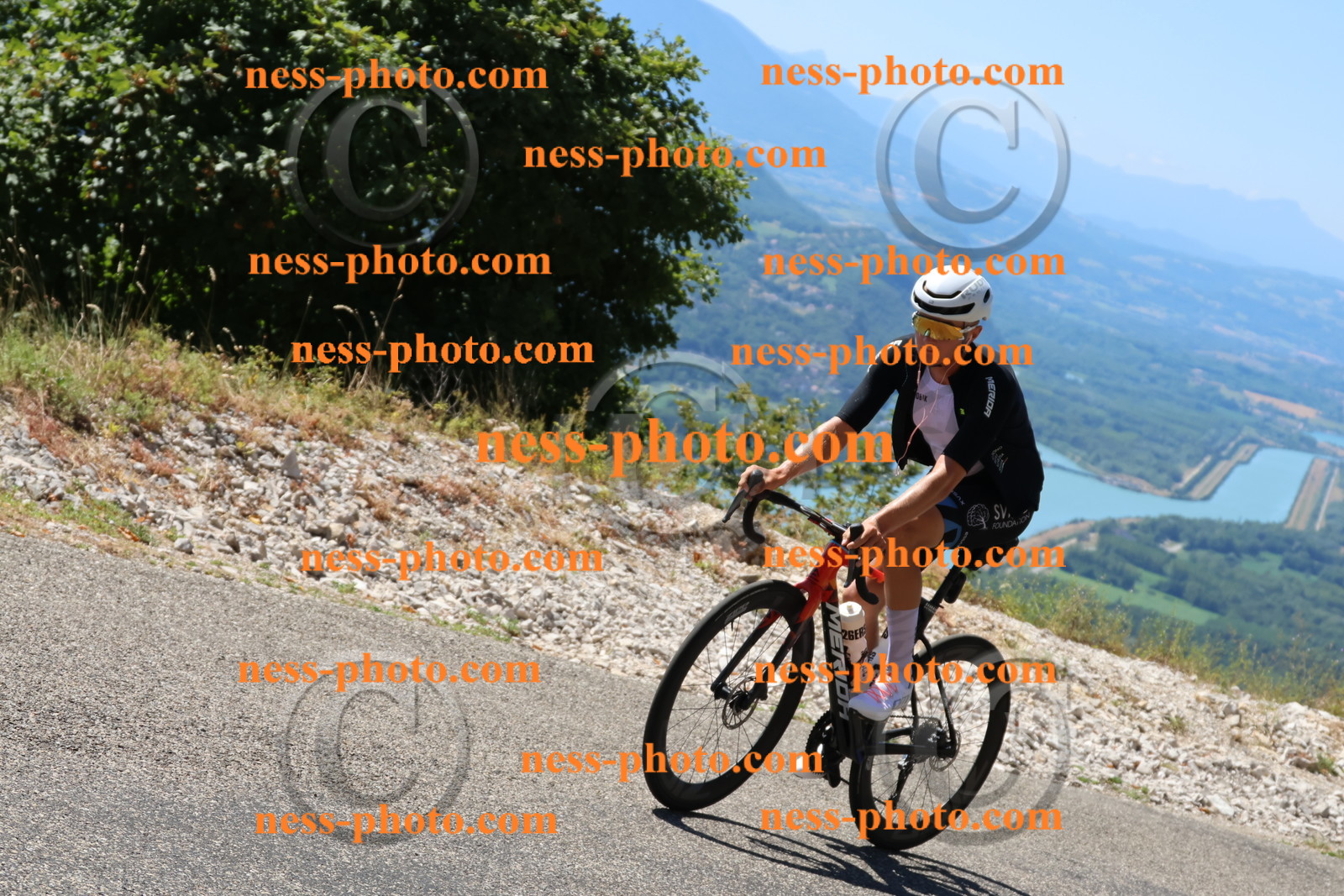 Col du Grand Colombier (239).JPG