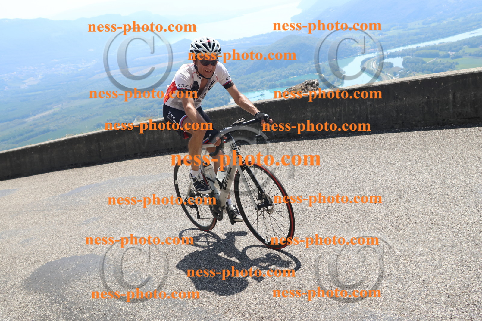 Col du Grand Colombier (3596).JPG