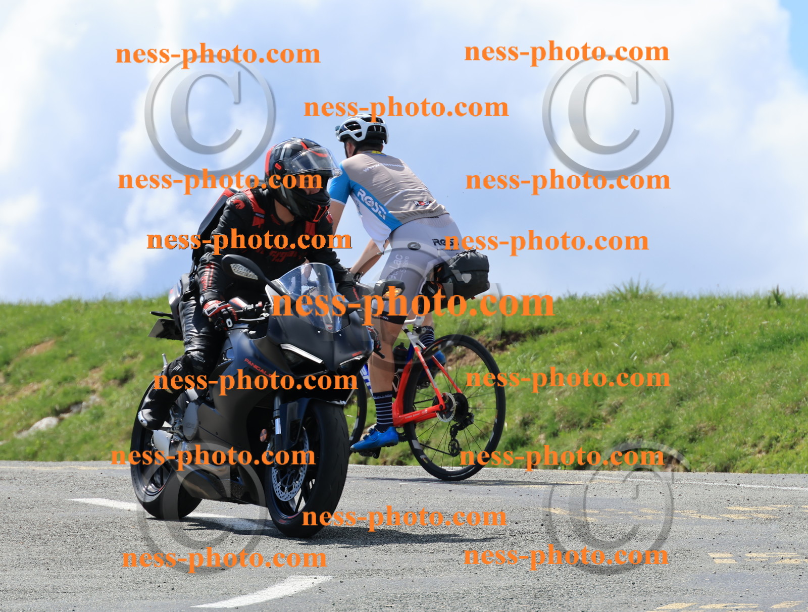 Col du Grand Colombier (169).JPG