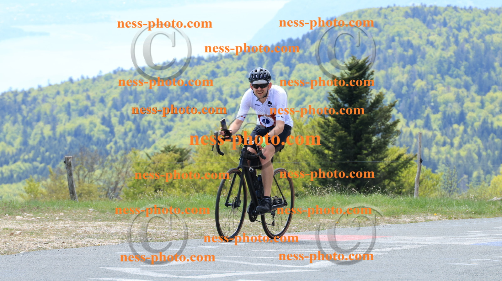 Col du grand Colombier (238).JPG