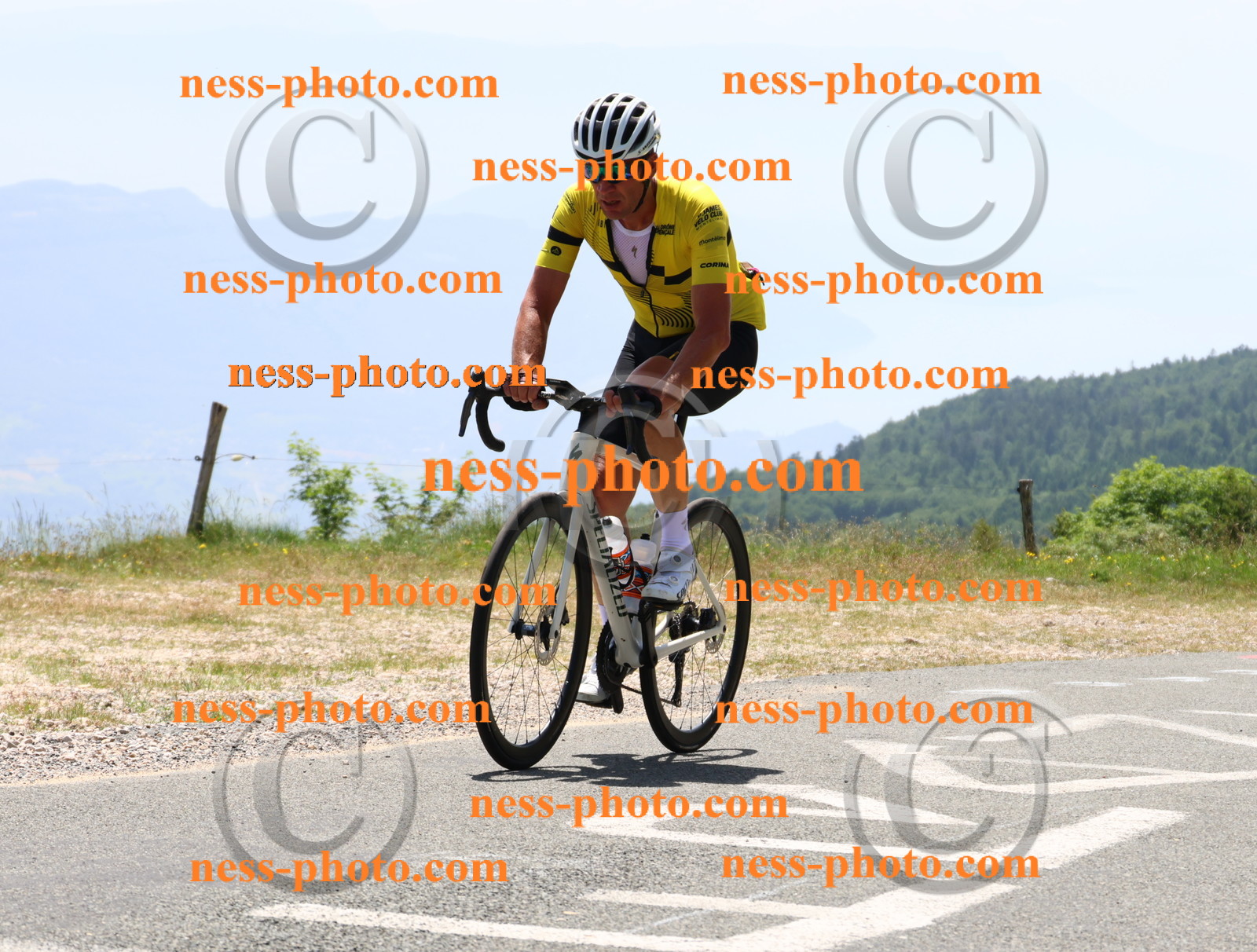 Col du grand Colombier (2757).JPG