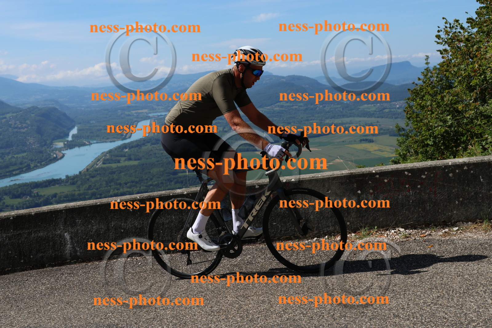 Col du Grand Colombier (143).JPG