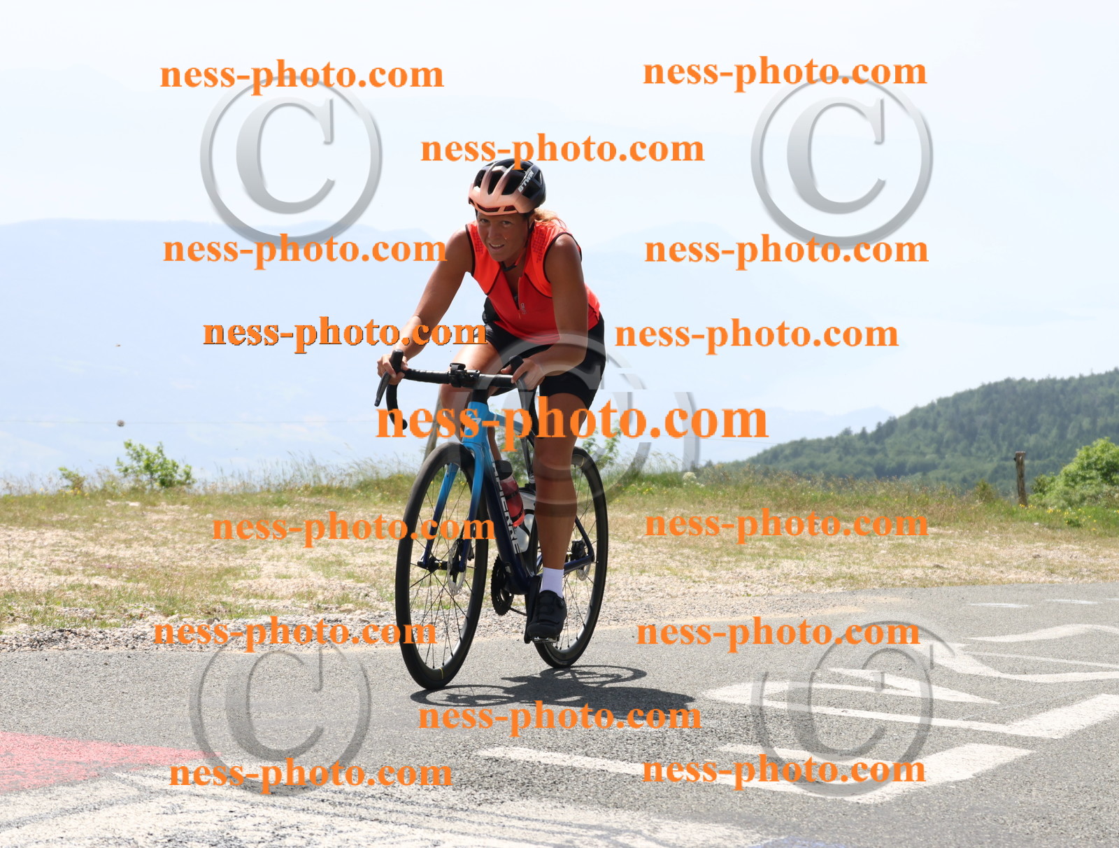 Col du grand Colombier (2069).JPG