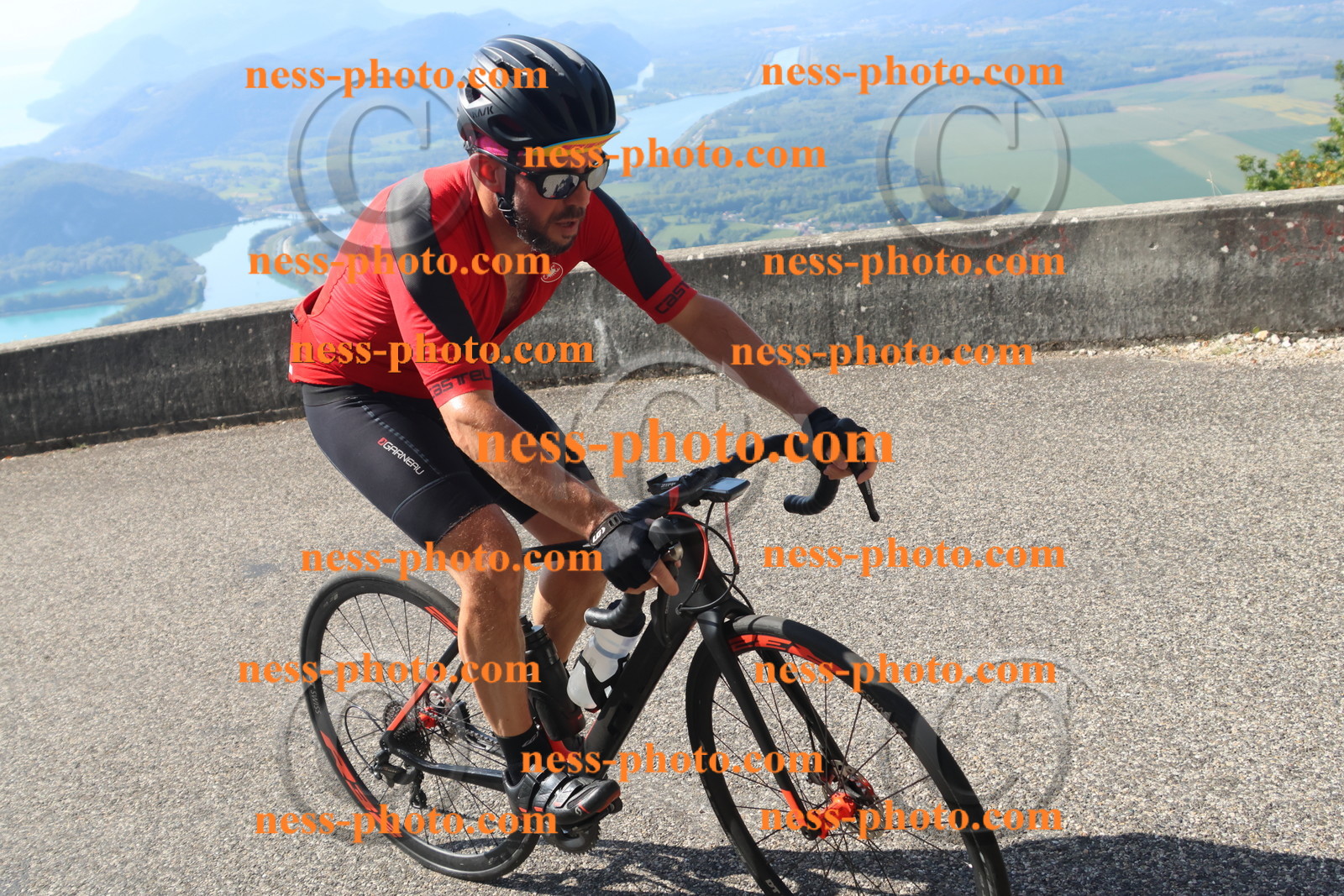 Col du Grand Colombier (2696).JPG