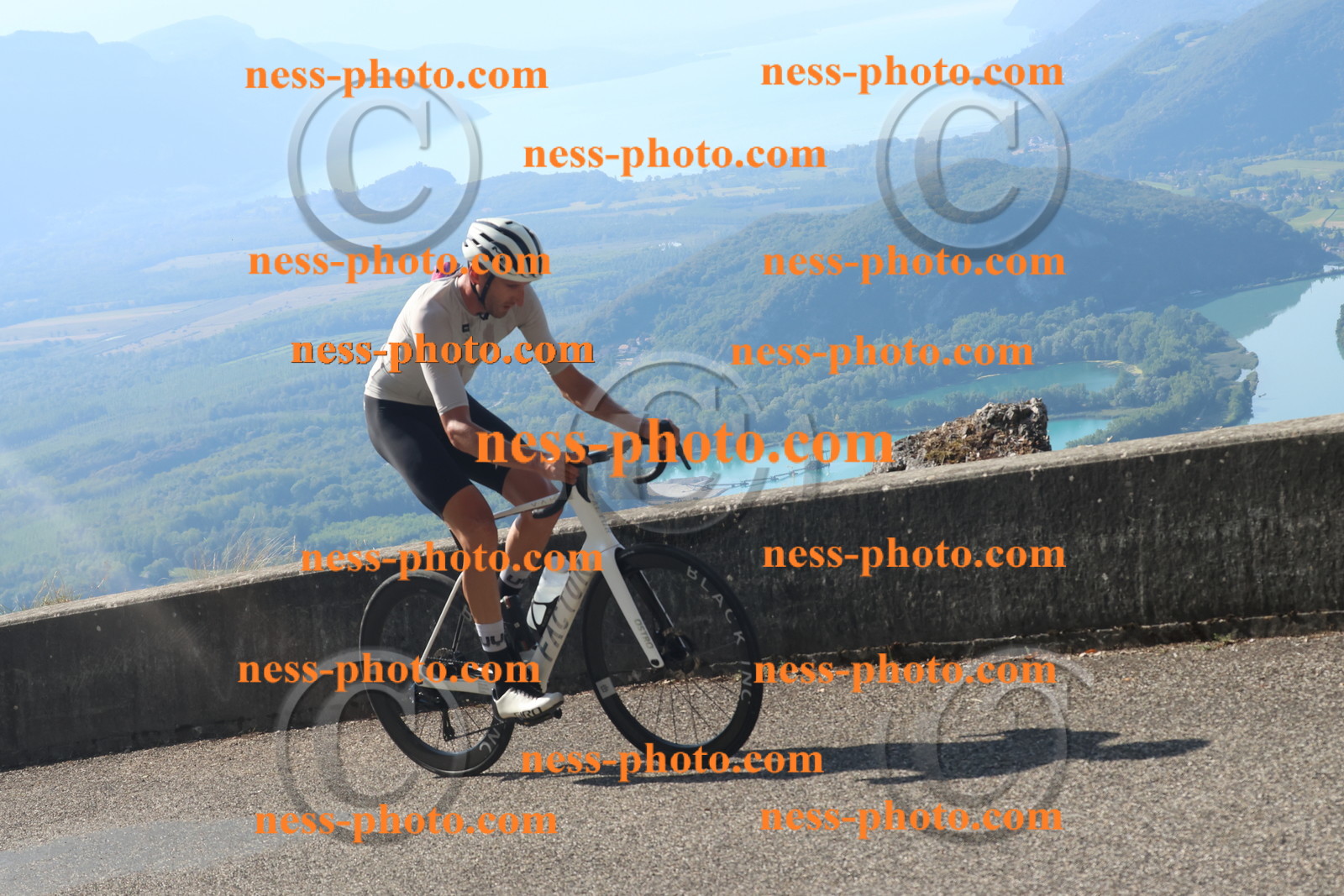 Col du Grand Colombier (2303).JPG