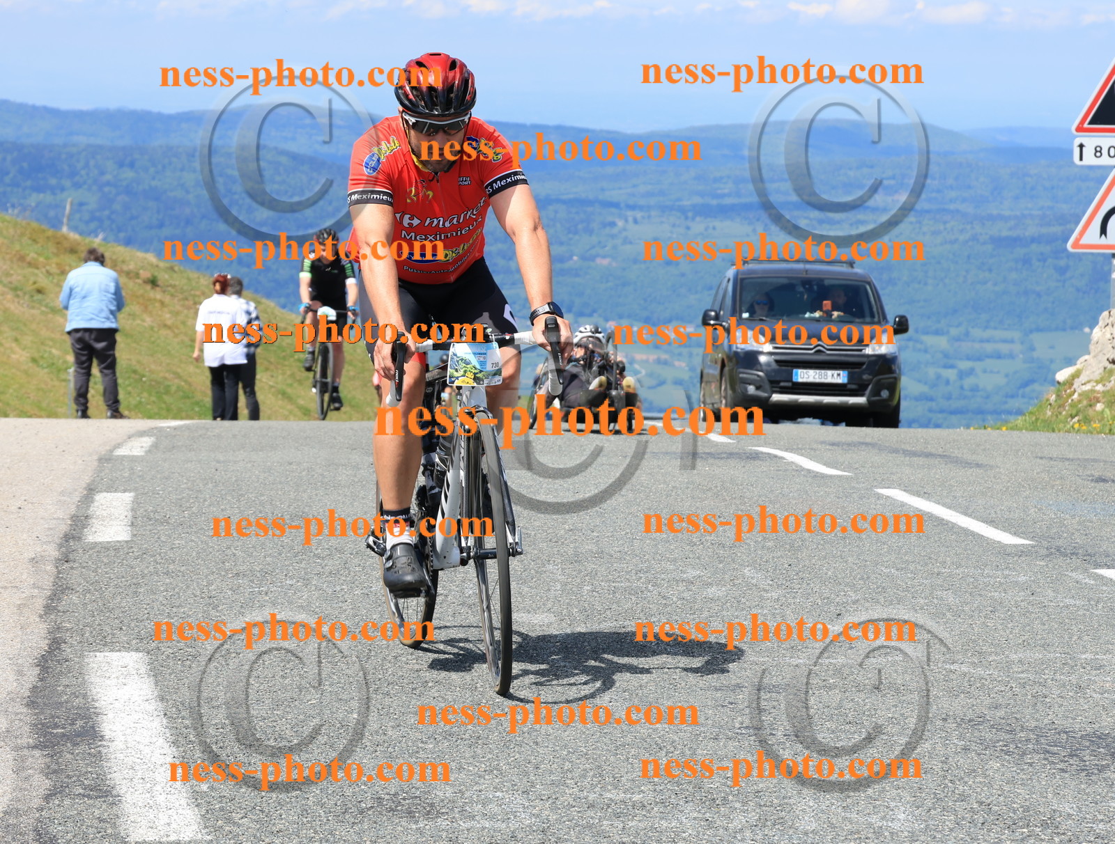 Col du Grand Colombier (1493).JPG