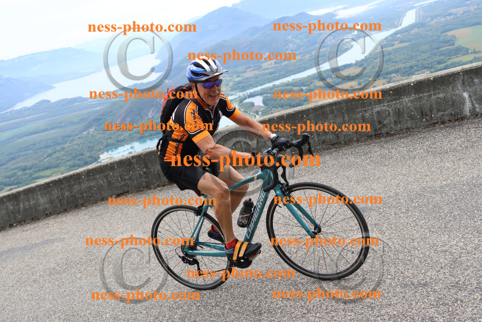 Col du Grand Colombier (1269).JPG