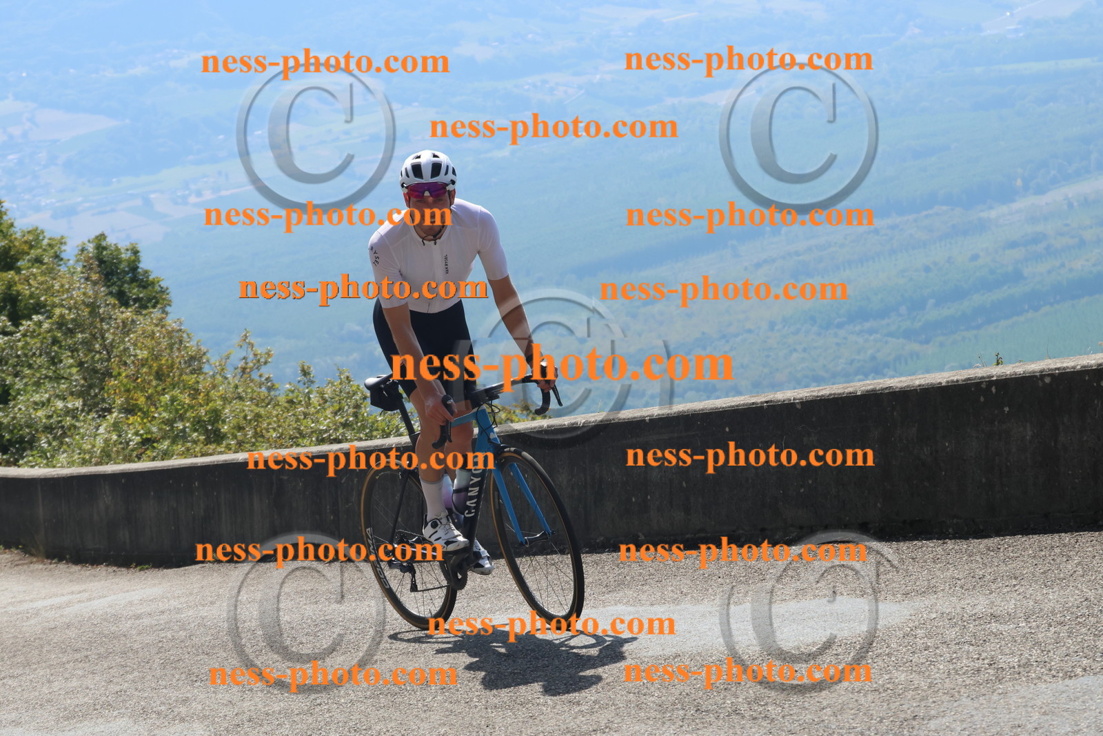 Col du Grand Colombier (3170).JPG