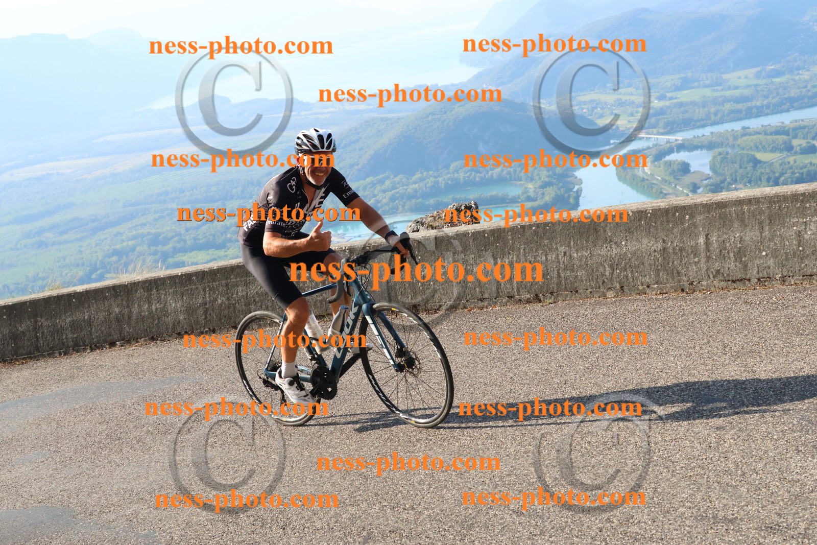 Col du Grand Colombier (645).JPG