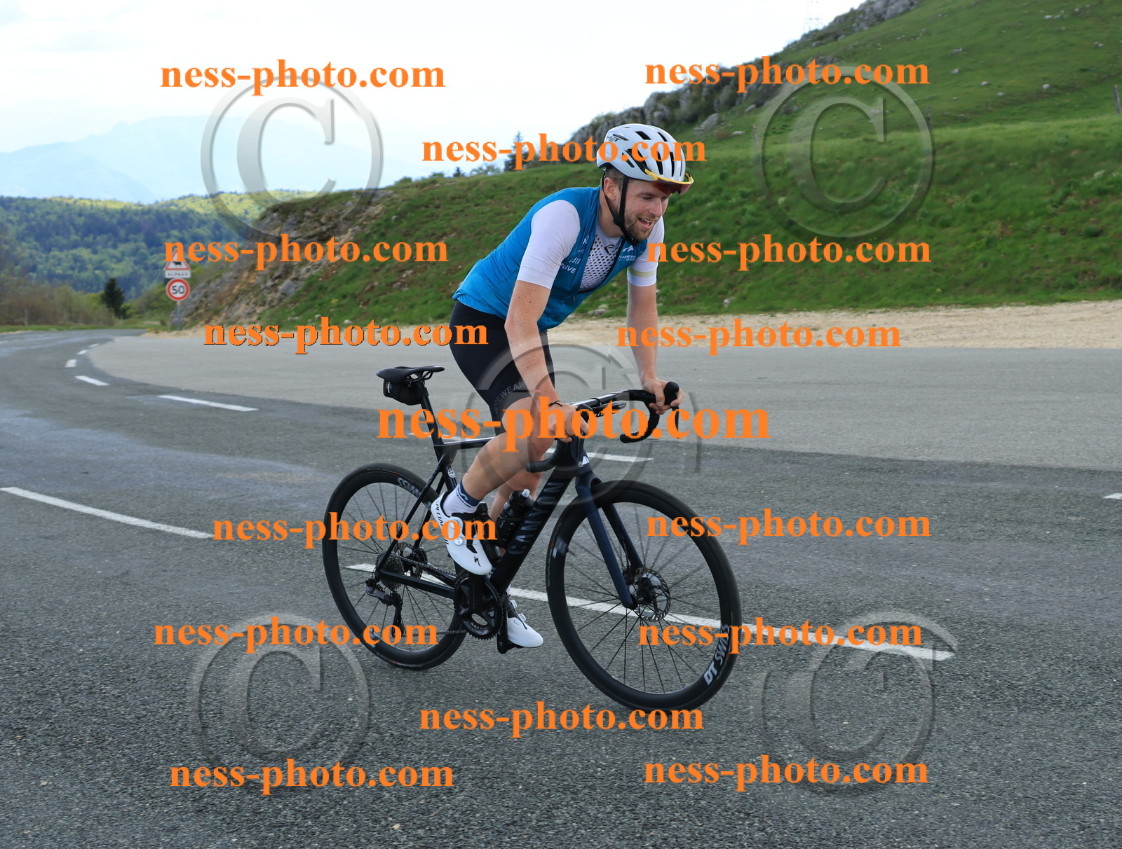 Col du grand Colombier (611).JPG