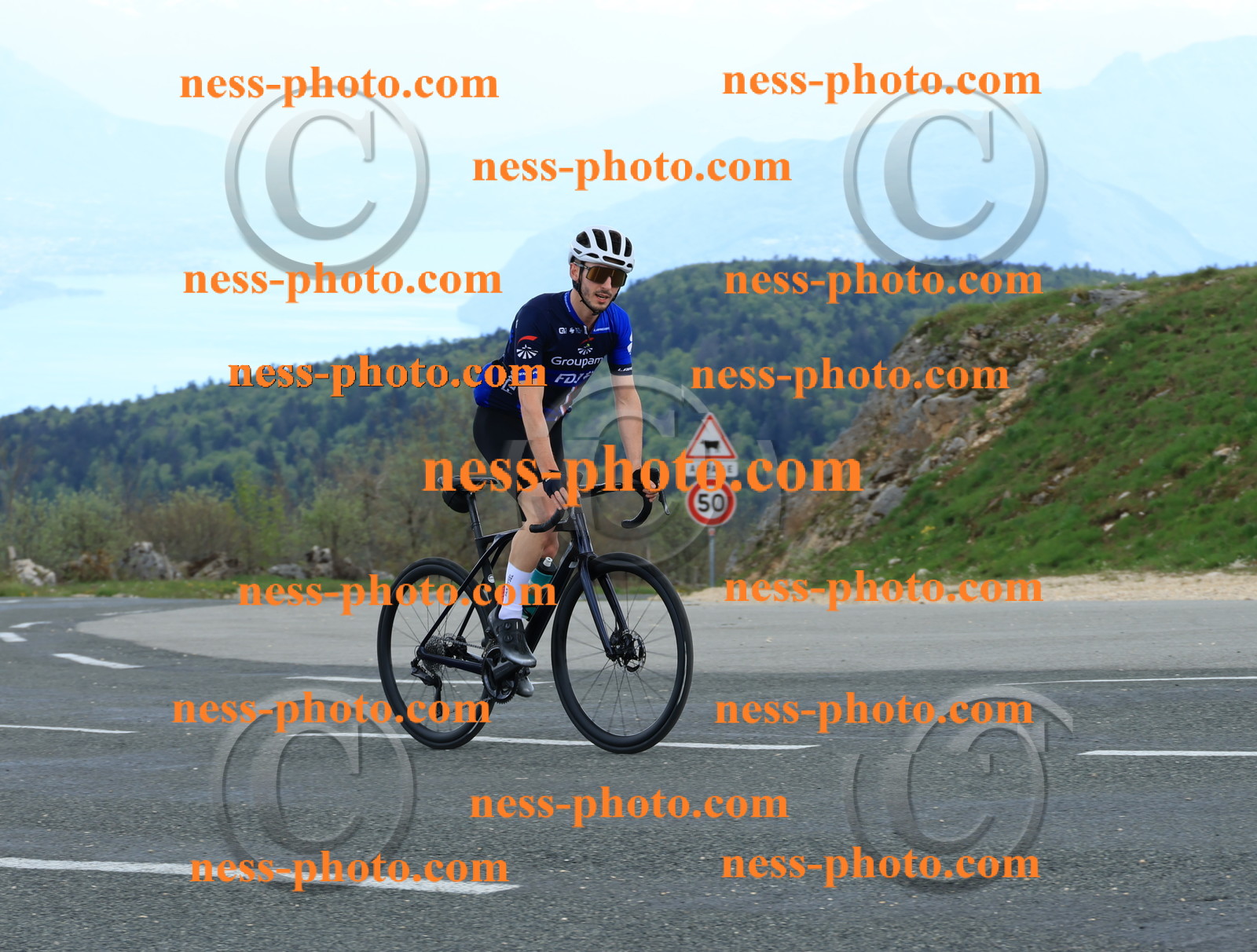 Col du grand Colombier (625).JPG