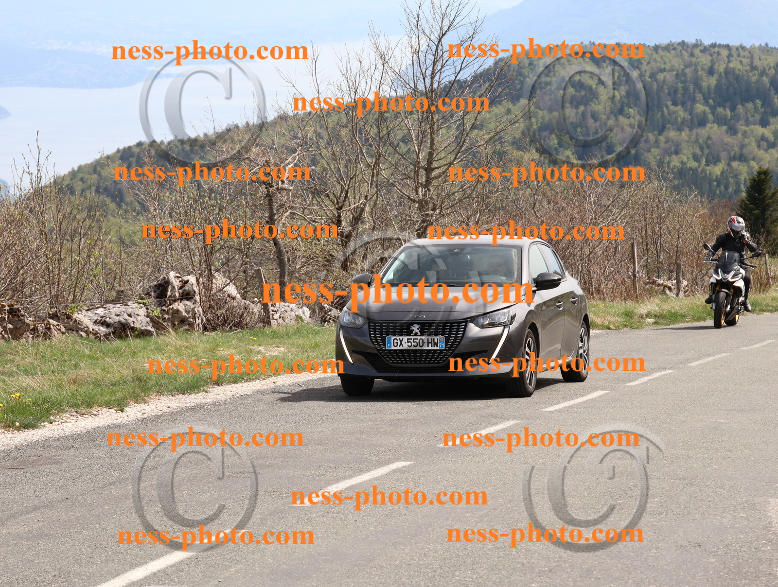 Col du Grand Colombier (29).JPG