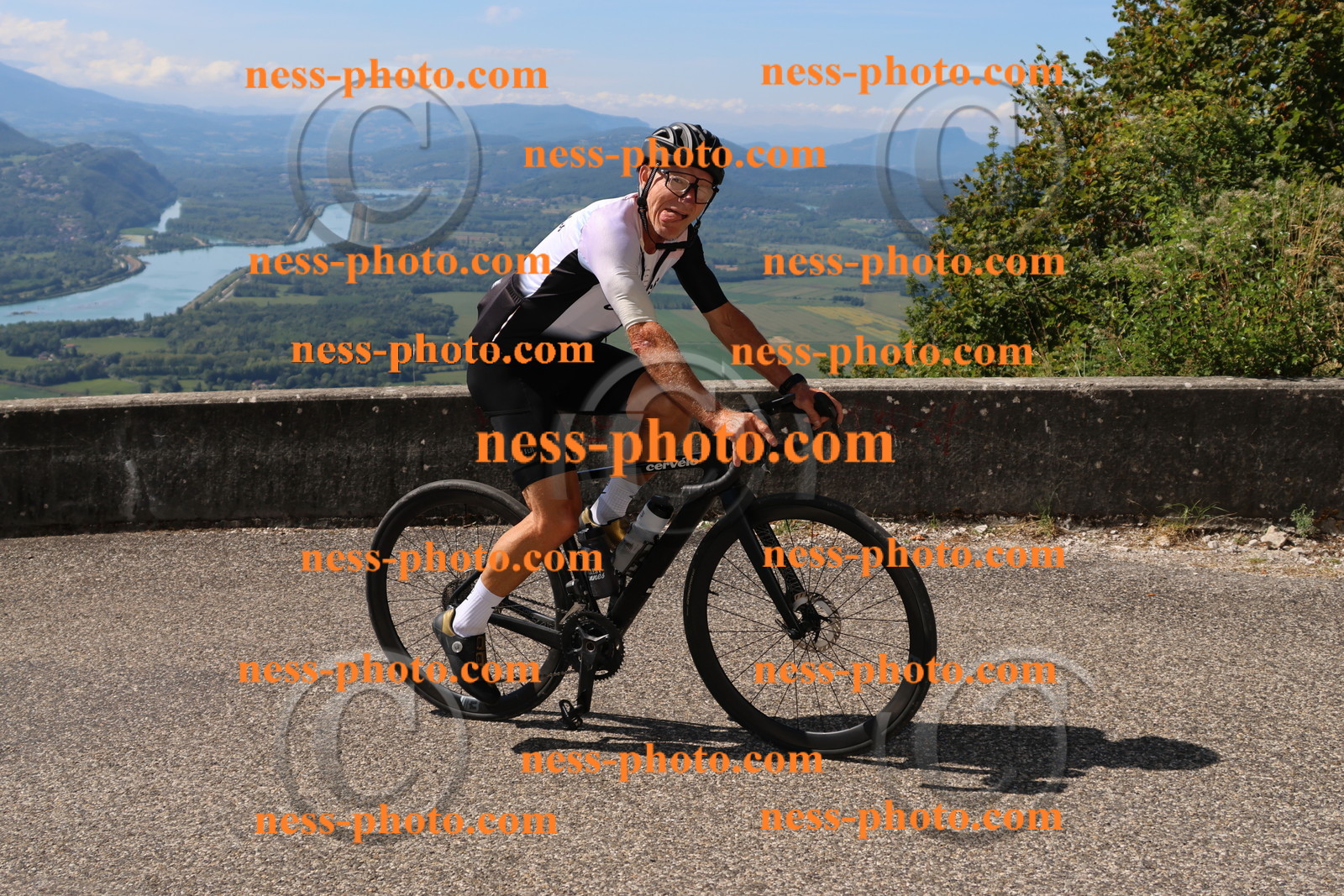 Col du Grand Colombier (165).JPG