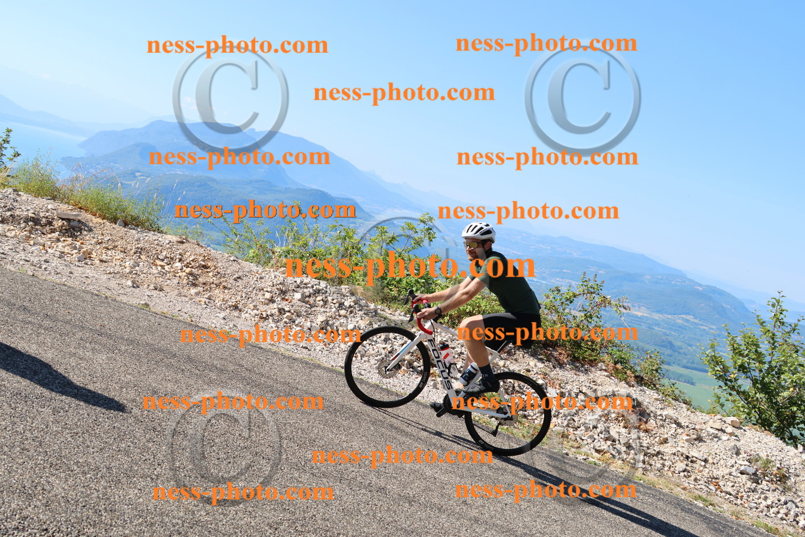 Col du Grand Colombier (1208).JPG