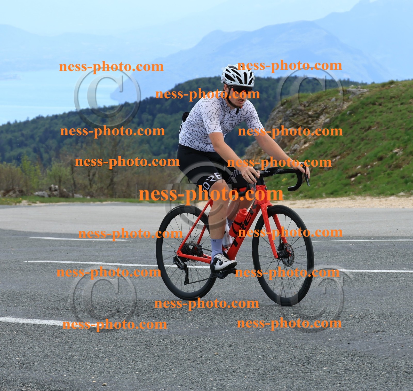 Col du grand Colombier (566).JPG