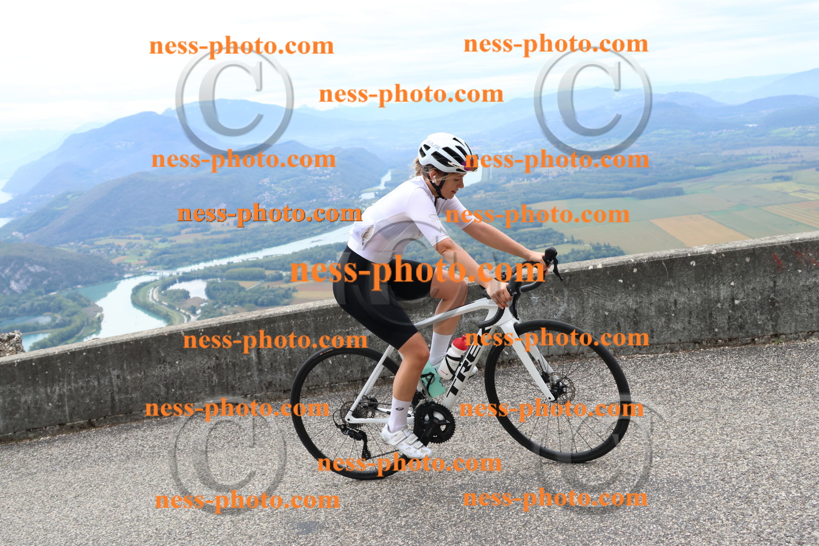 Col du Grand Colombier (2798).JPG