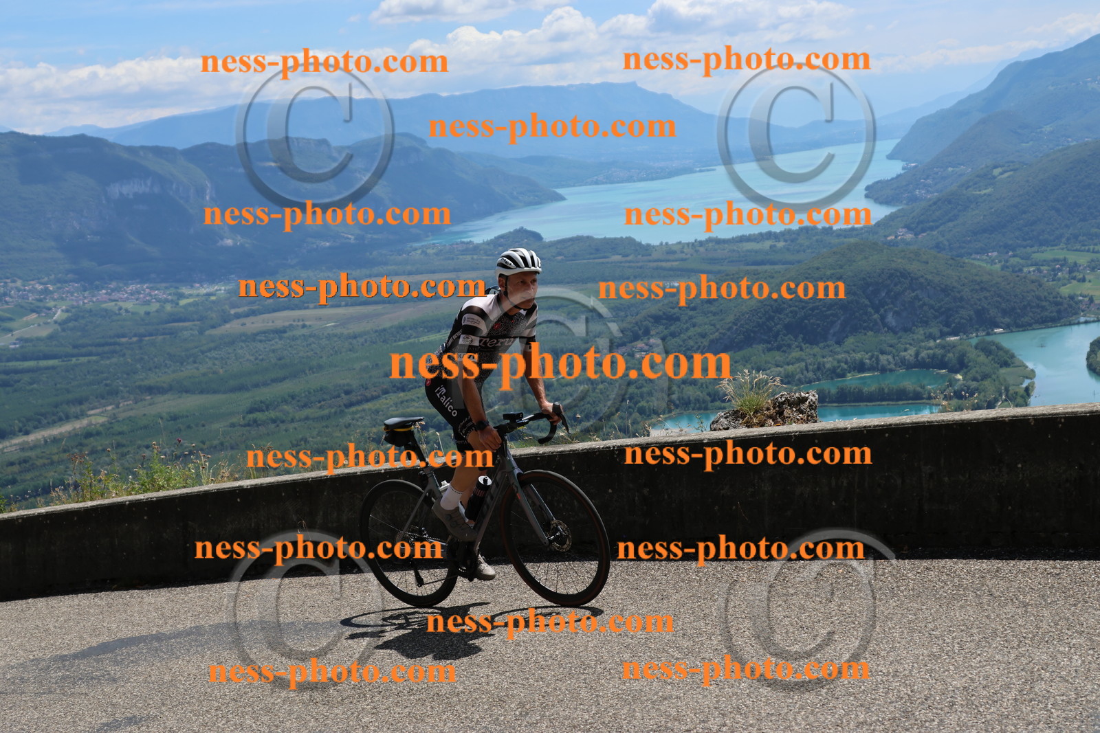 Col du Grand Colombier (381).JPG