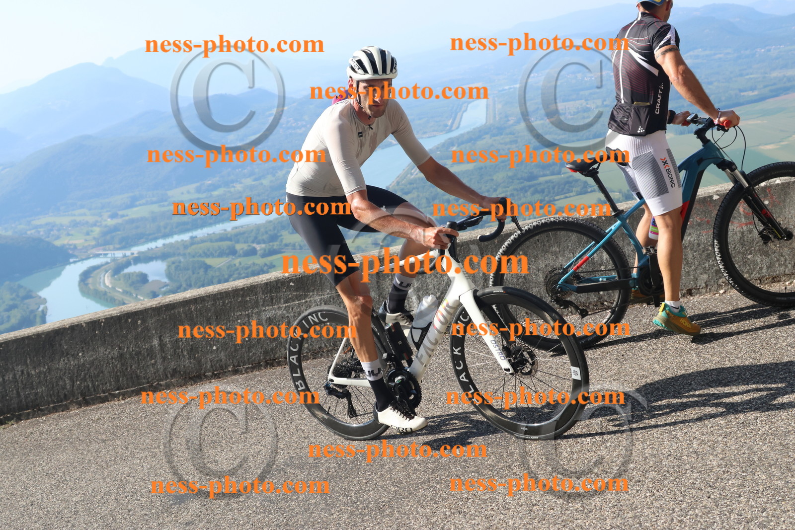 Col du Grand Colombier (2306).JPG